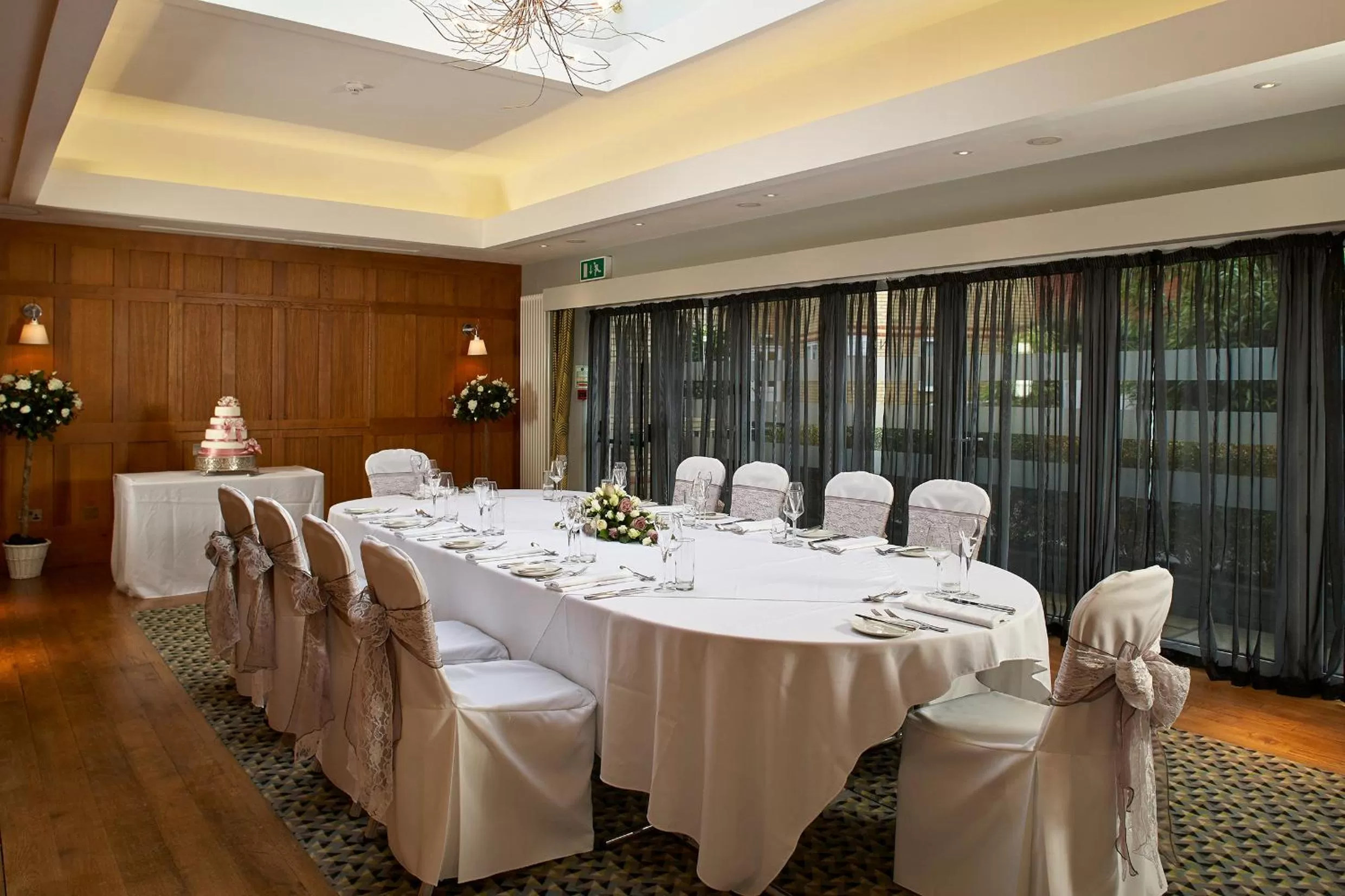 Banquet/Function facilities in Mandolay Hotel Guildford