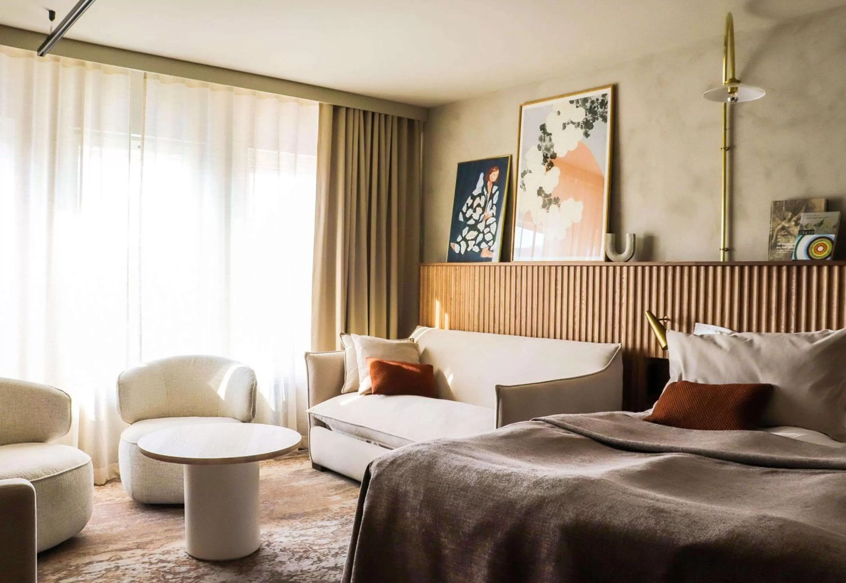 Deluxe King Room in Best Western Plus John Bauer Hotel