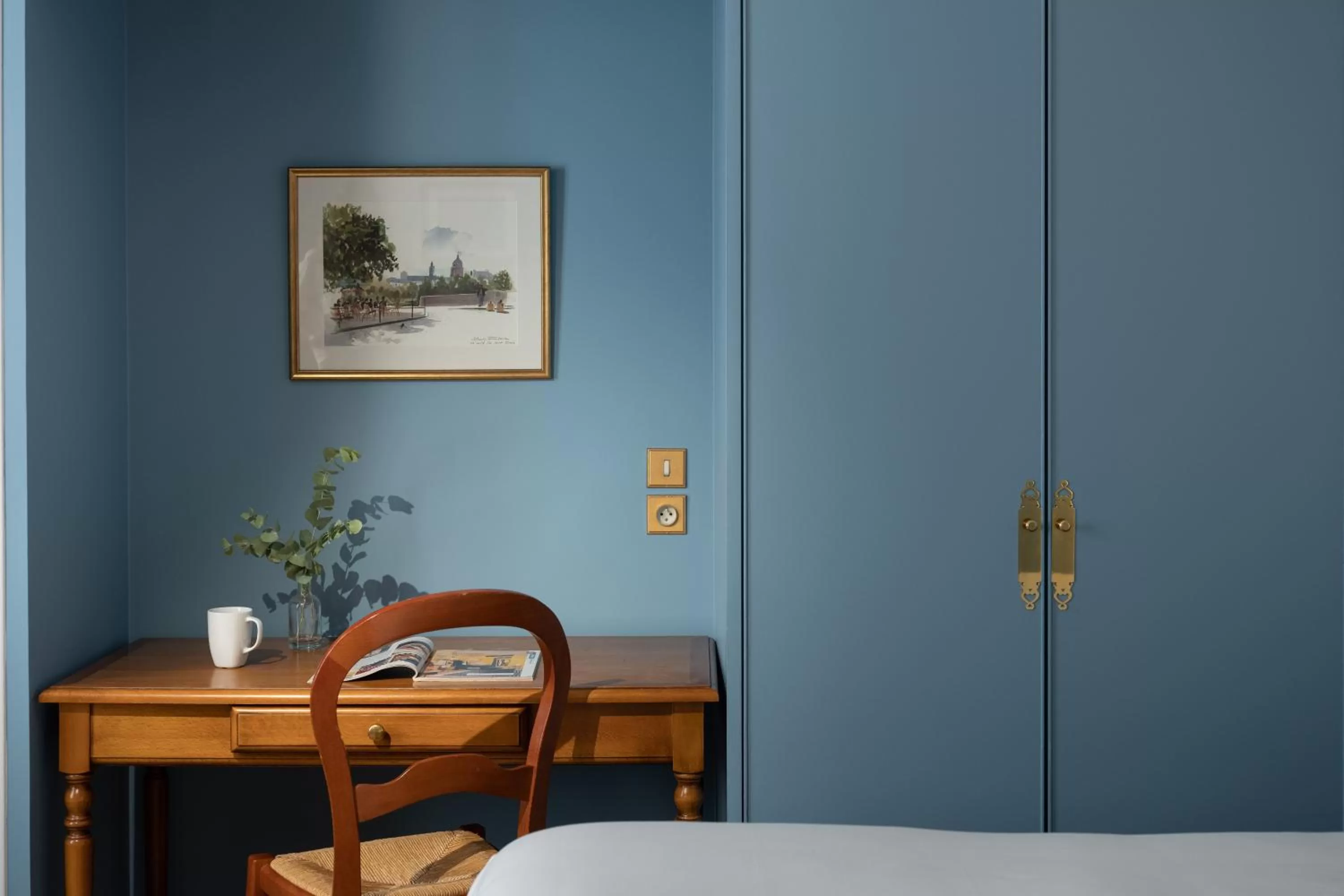 Bedroom, Bed in Hotel des Grandes Ecoles