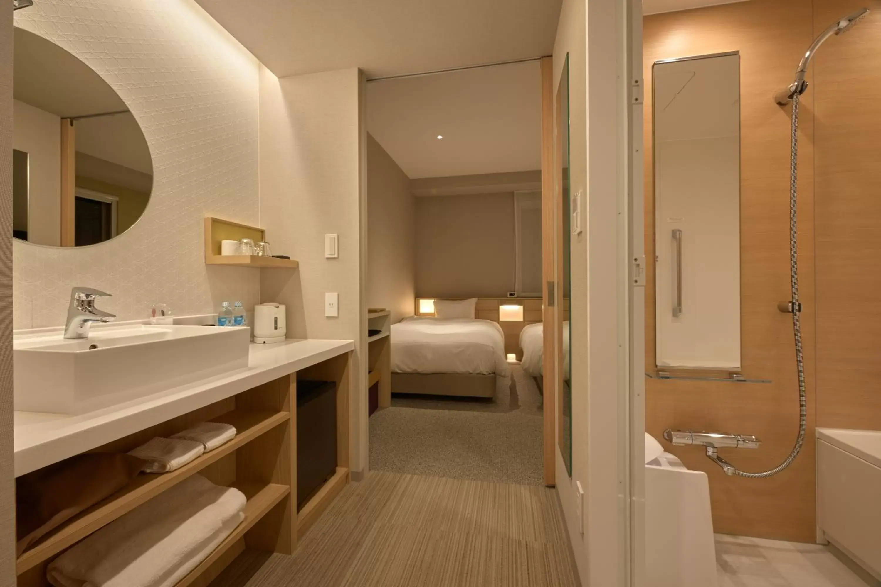 Corner Twin Room with Free access to Lounge - Non-Smoking in Hotel Intergate Kanazawa Corner Twin Room with Free access to Lounge - Non-Smoking in Hotel Intergate Kanazawa