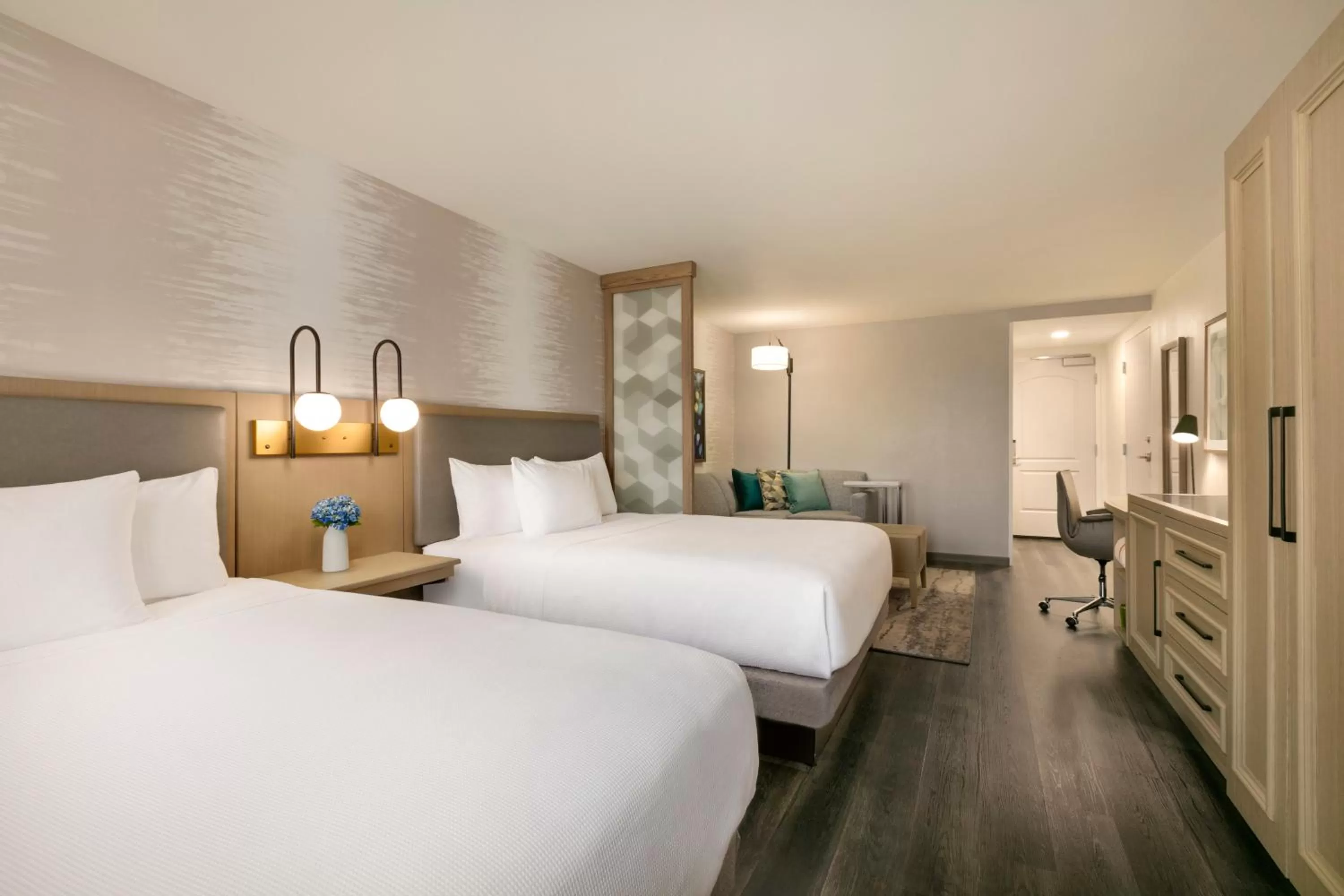 Bedroom, Bed in Hyatt Place Santa Barbara