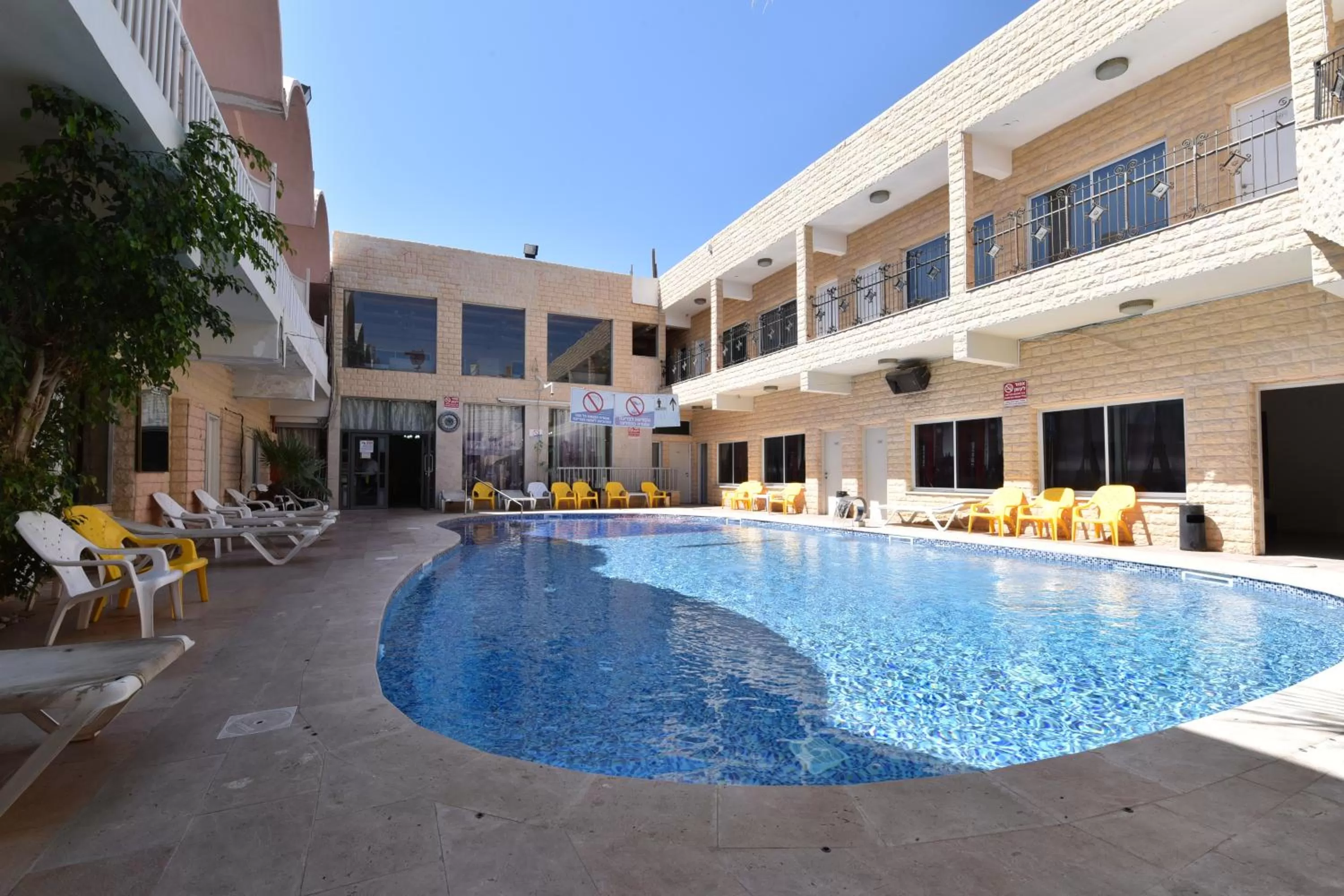 Swimming pool in Red Sea Hotel