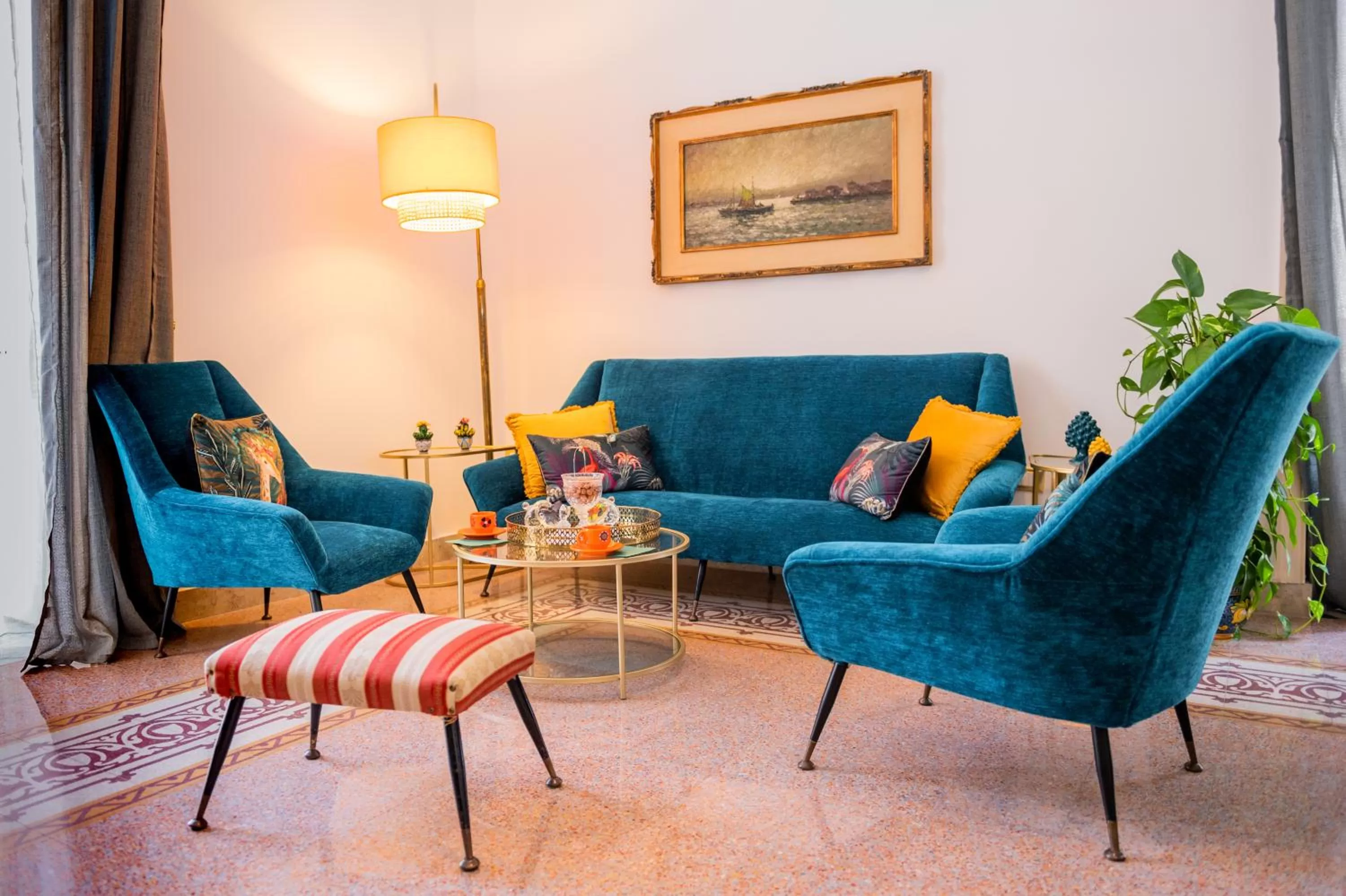 Communal lounge/ TV room in AUSA suites