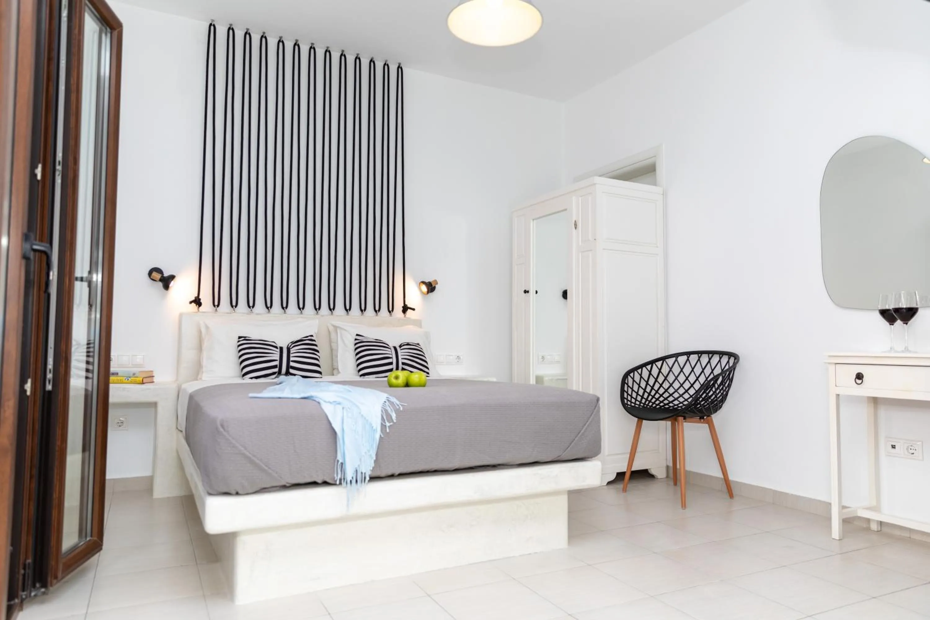 Property building in Depis Place and Apartments