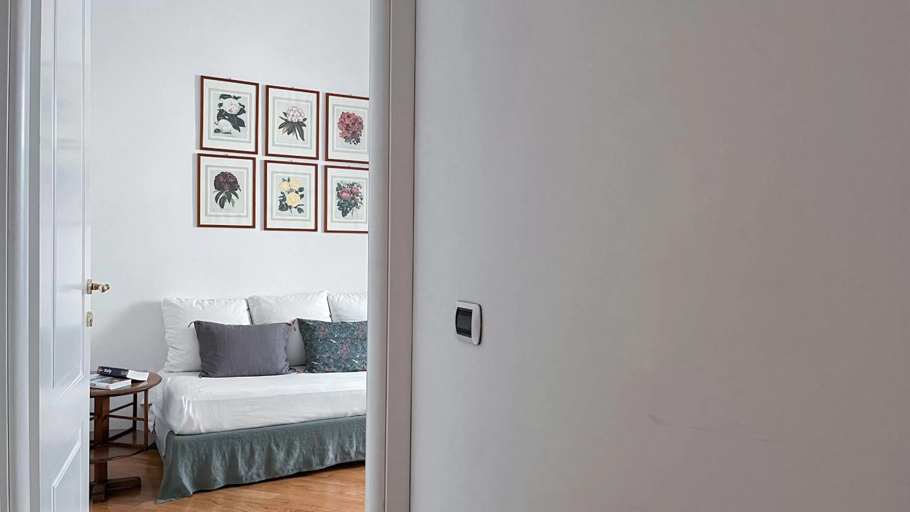 Lobby or reception, Bed in NTB Roma B&B