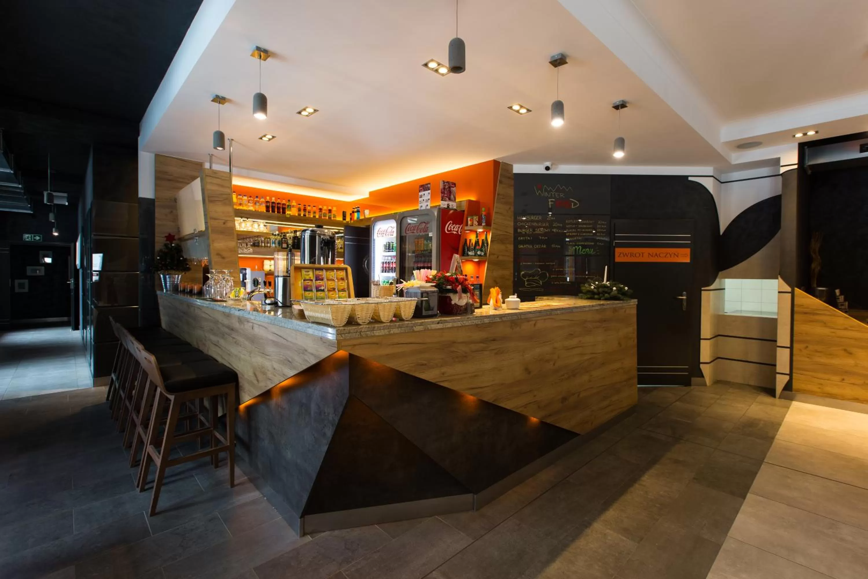 Restaurant/places to eat in Villa Winterpol