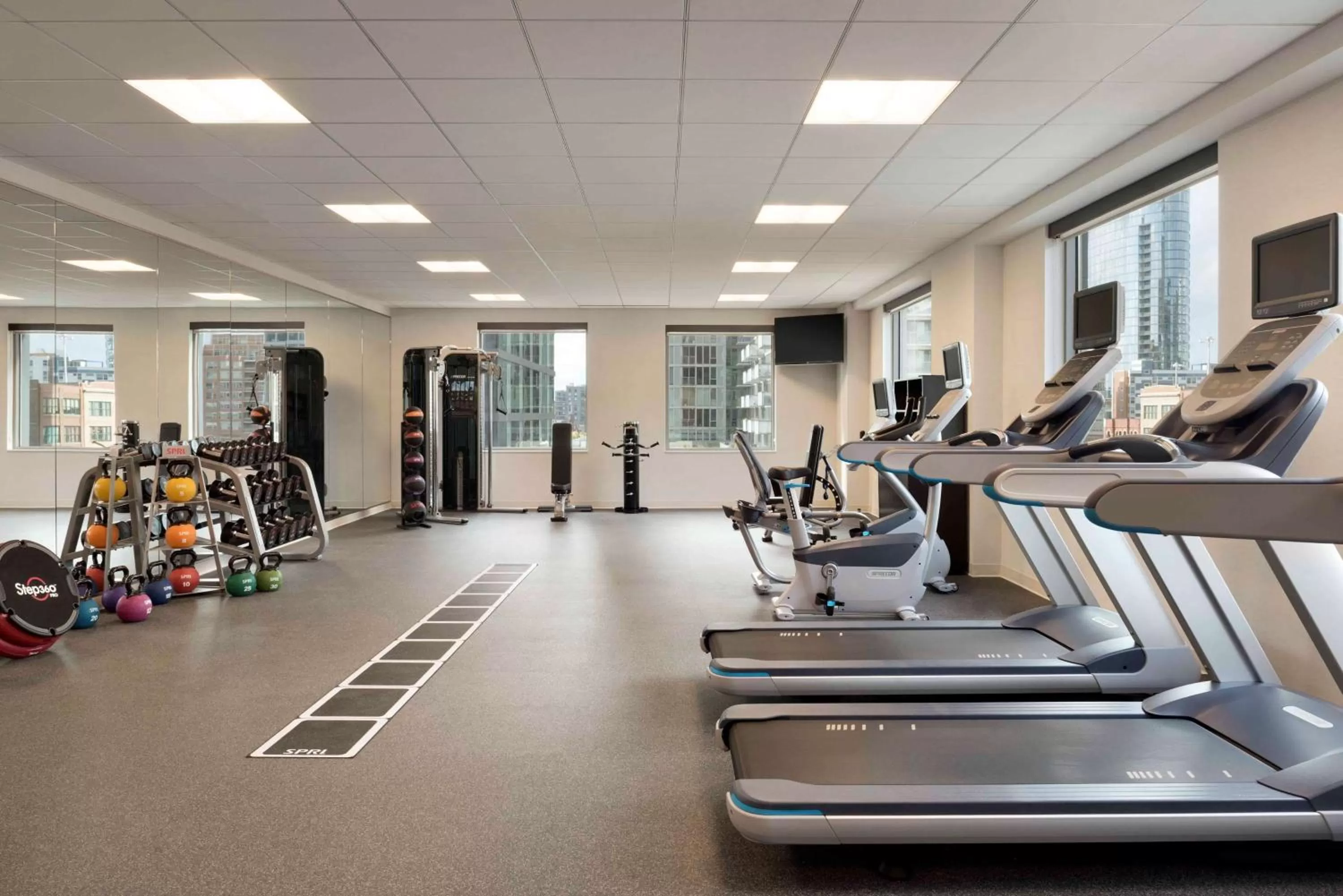 Fitness centre/facilities in Homewood Suites by Hilton Chicago West Loop Fulton Mkt Area