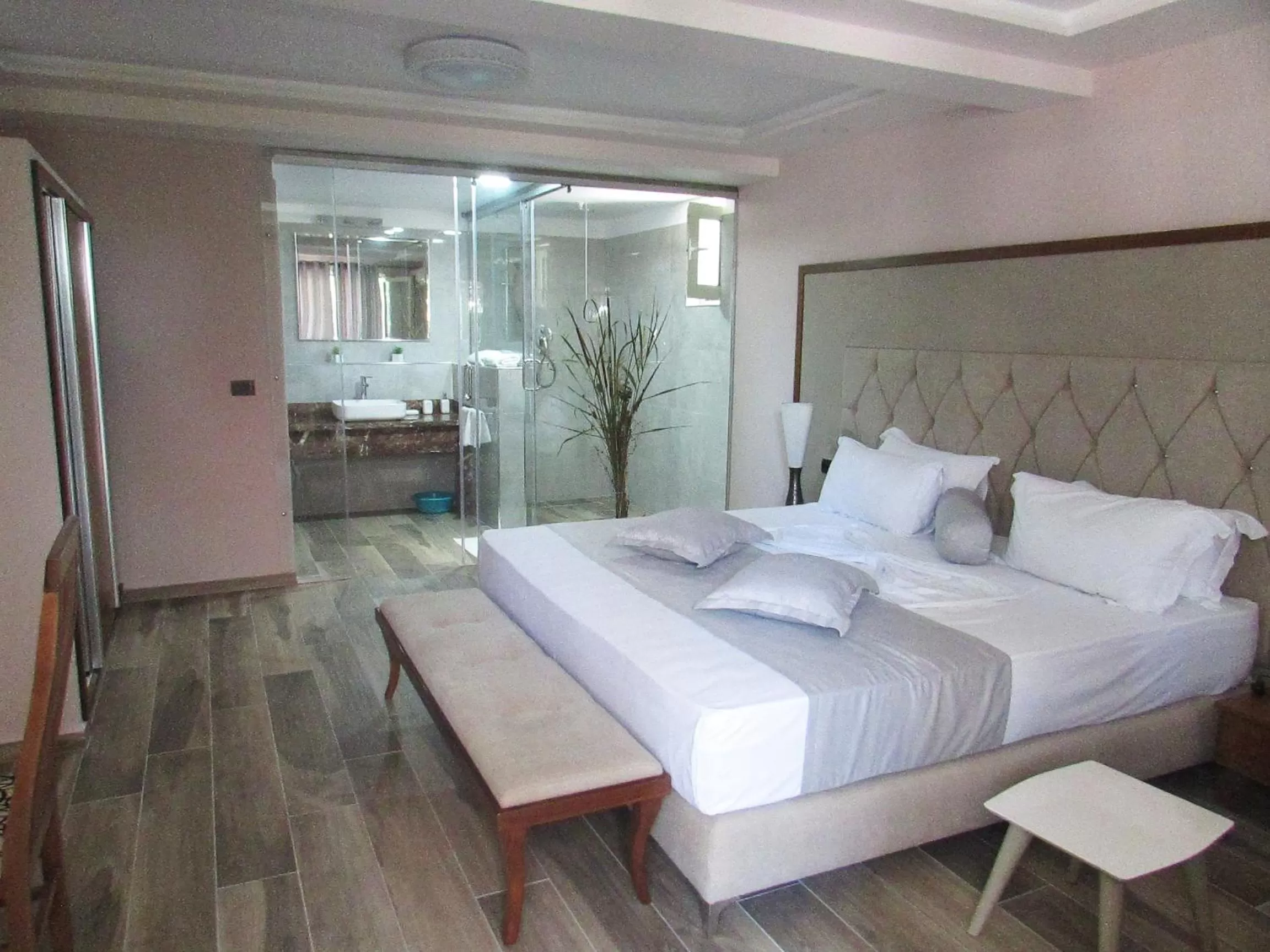 Photo of the whole room, Bed in Hotel ANTAG