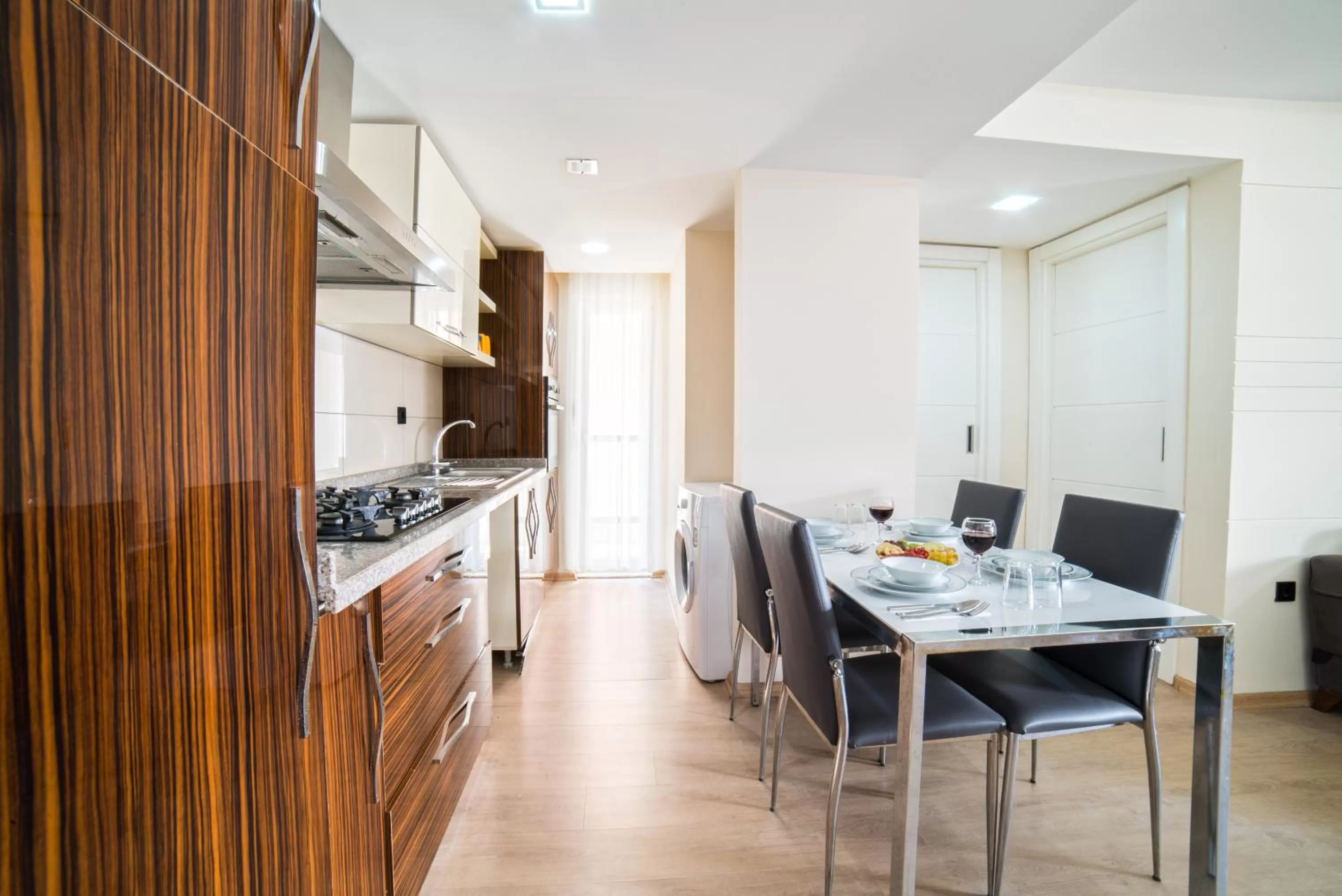 Kitchen or kitchenette in Flamingo Residence