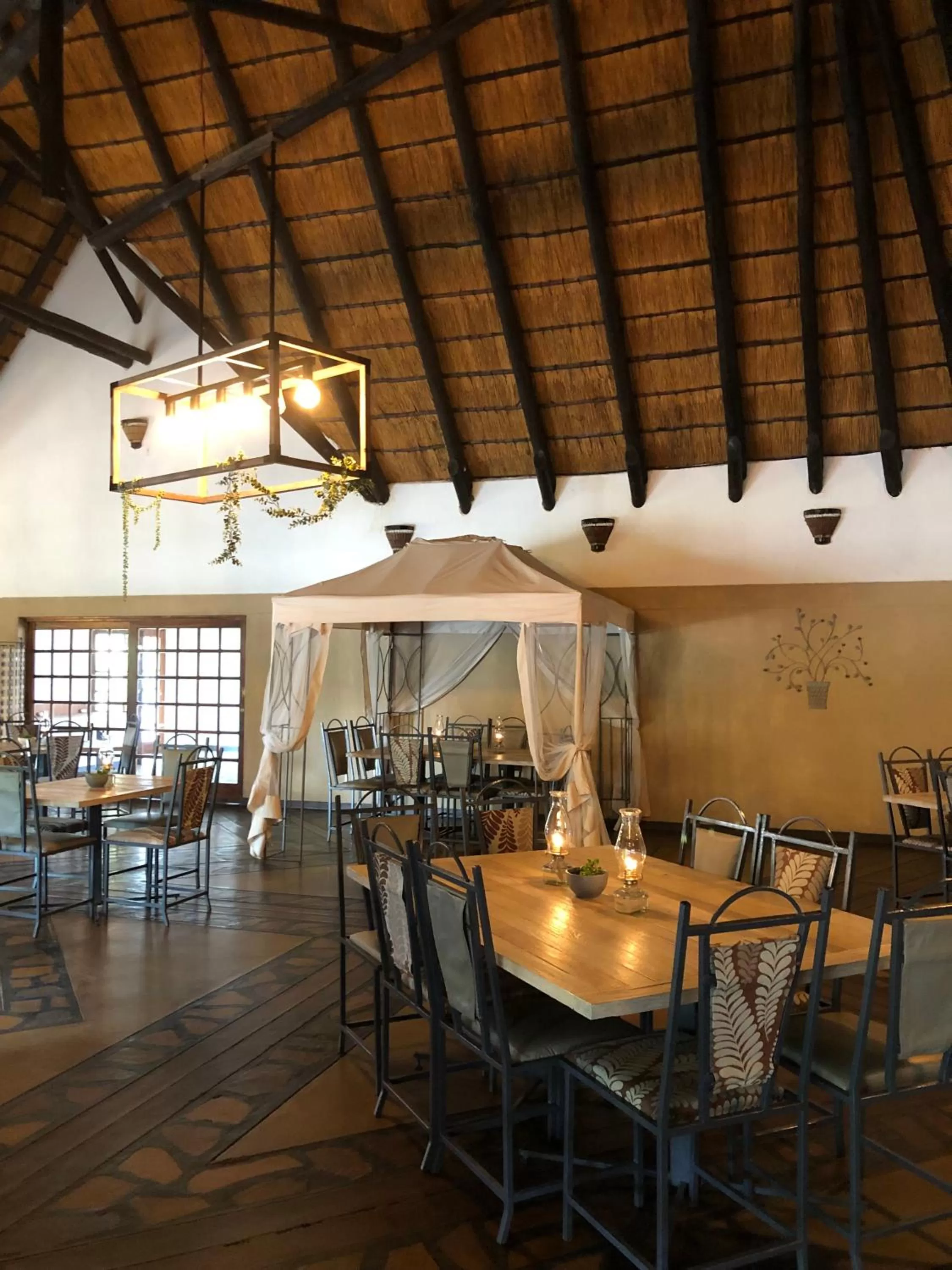 Restaurant/Places to Eat in Okahandja Country Hotel