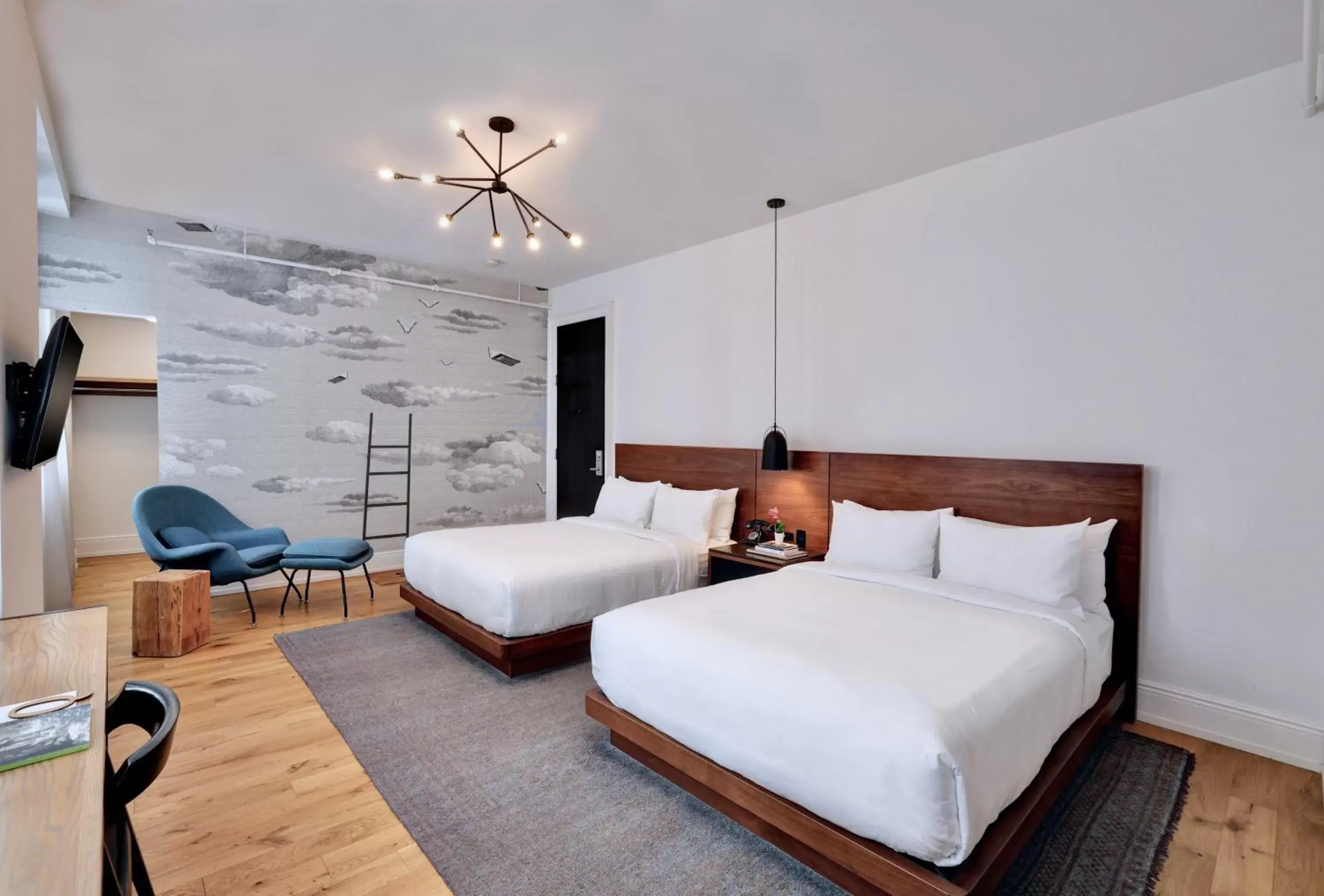 Queen Room with Two Queen Beds in The Walper Hotel, part of JdV by Hyatt Queen Room with Two Queen Beds in The Walper Hotel, part of JdV by Hyatt