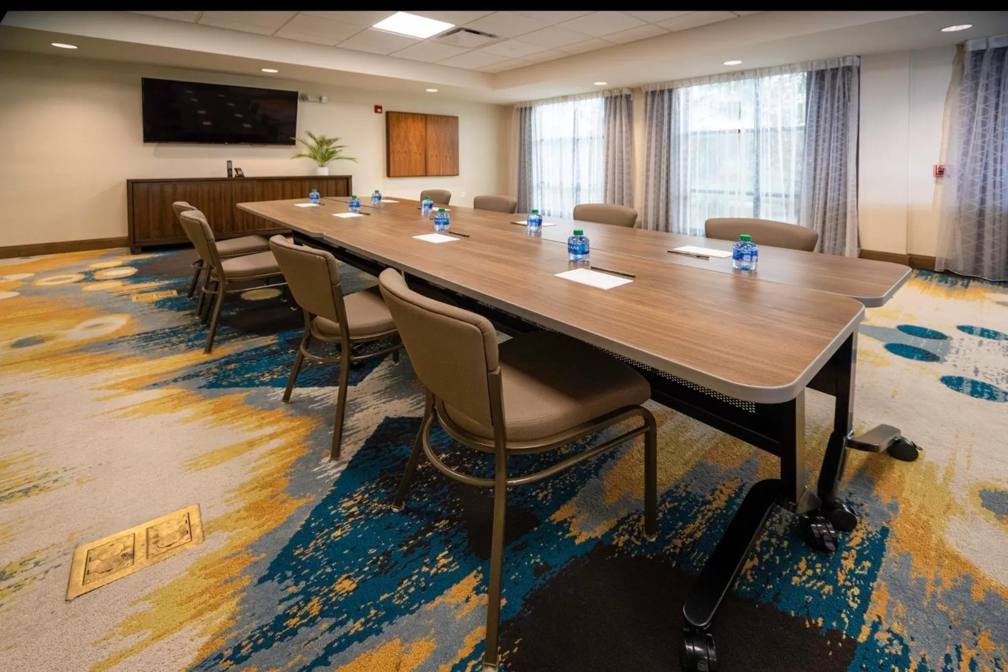 Meeting/conference room in Staybridge Suites - Summerville by IHG