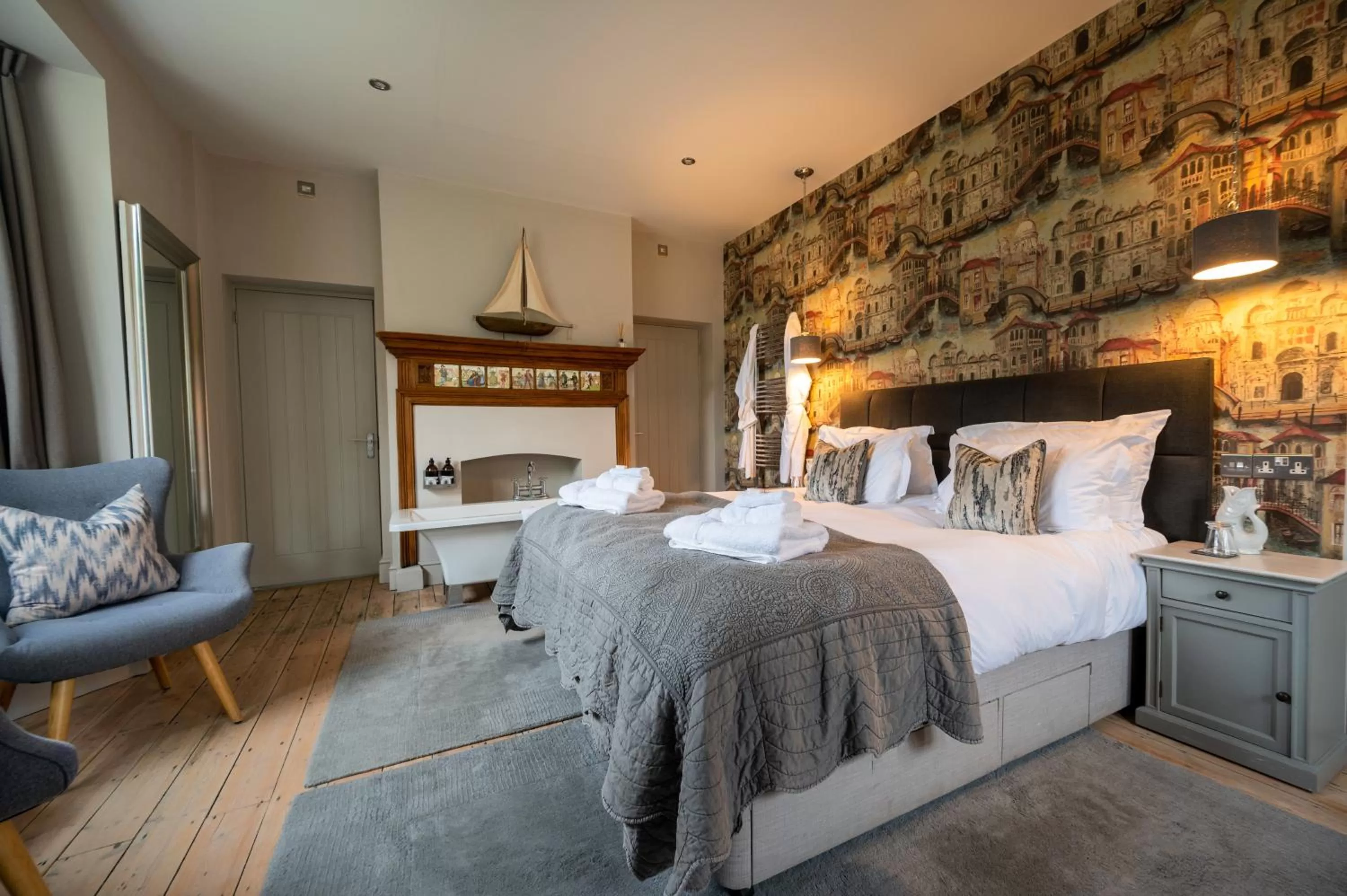 Bed in No33 HUNSTANTON BOUTIQUE ROOMS