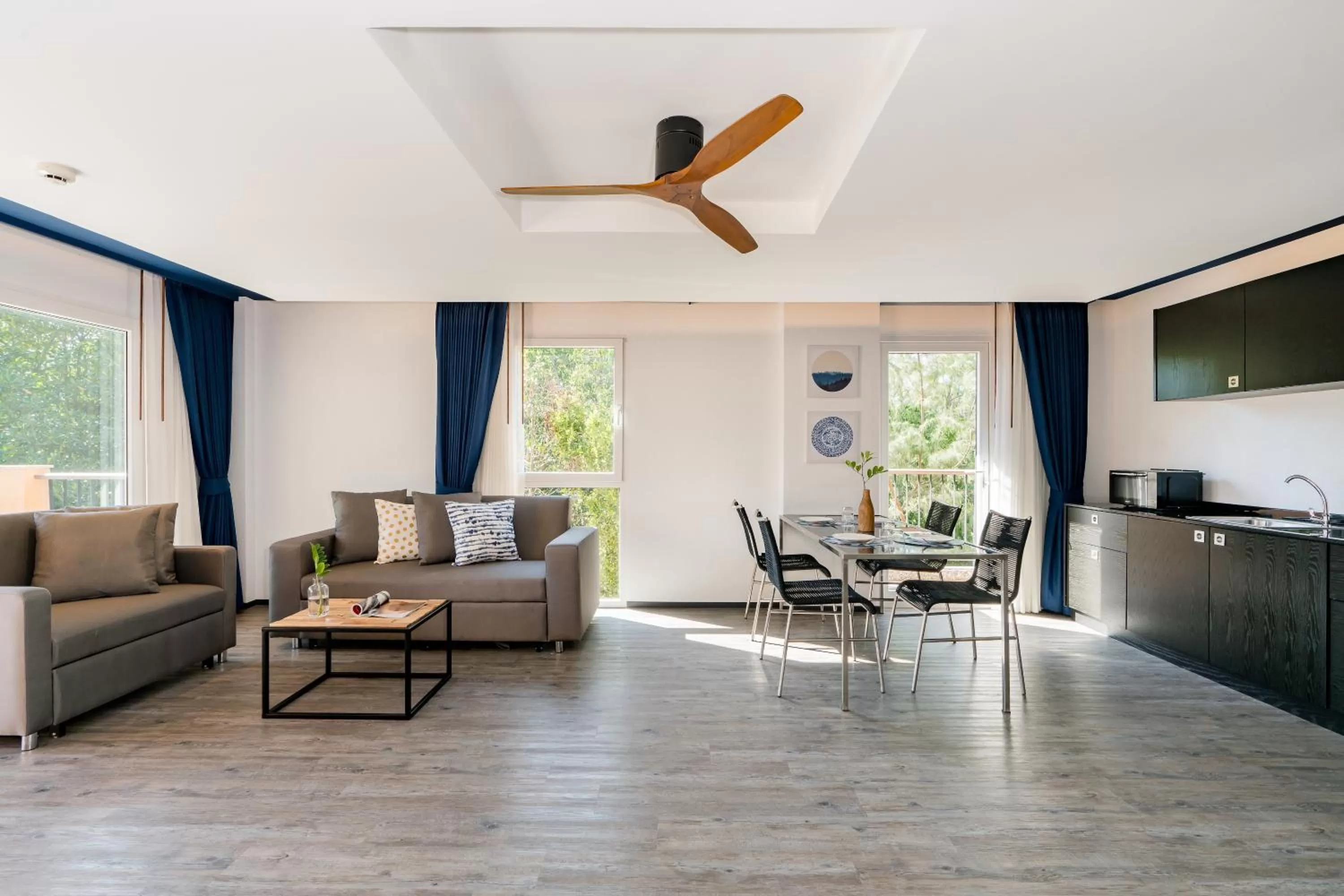 Seating area in Marina Sands Resort