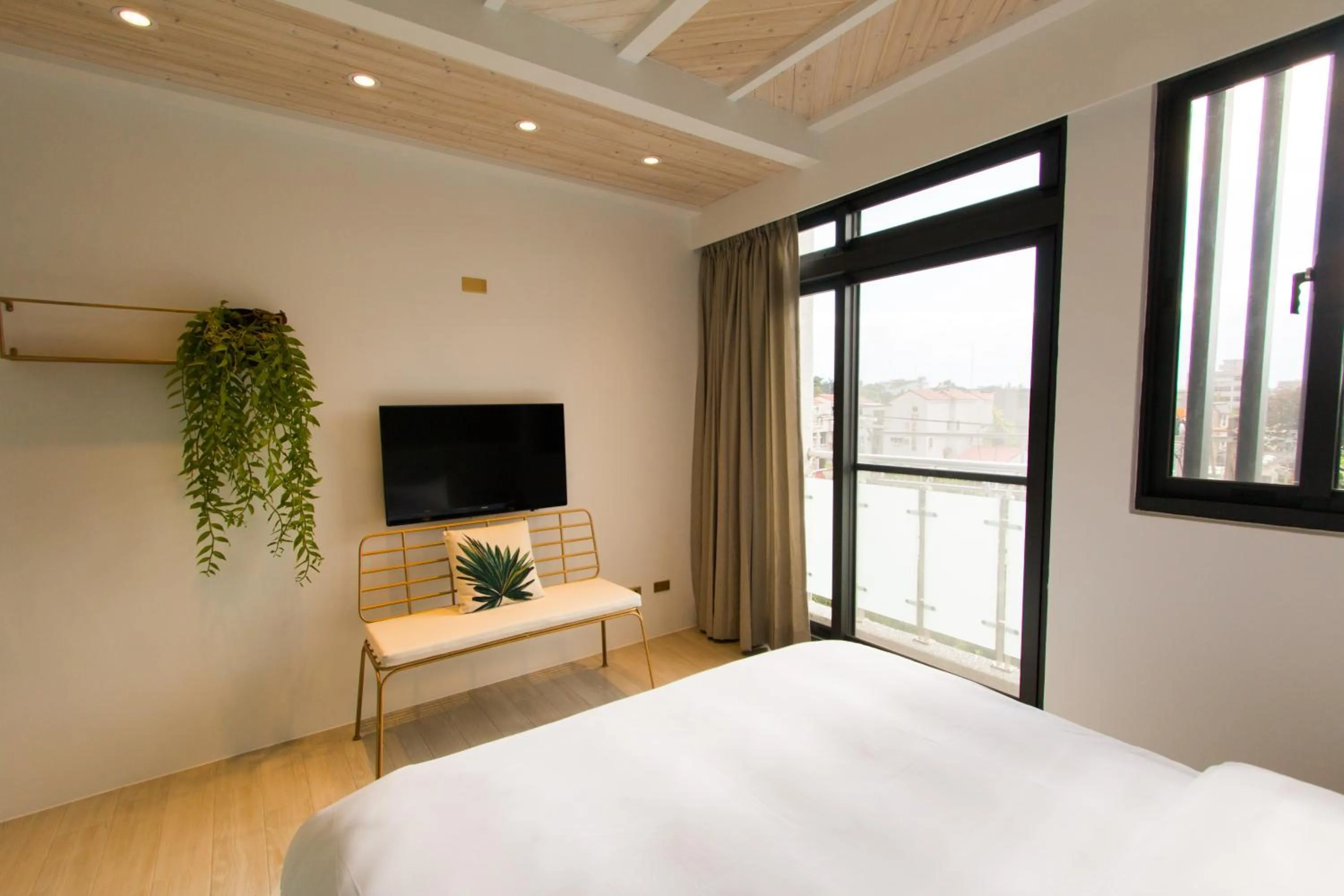 Decorative detail, Bed in We Love Inn