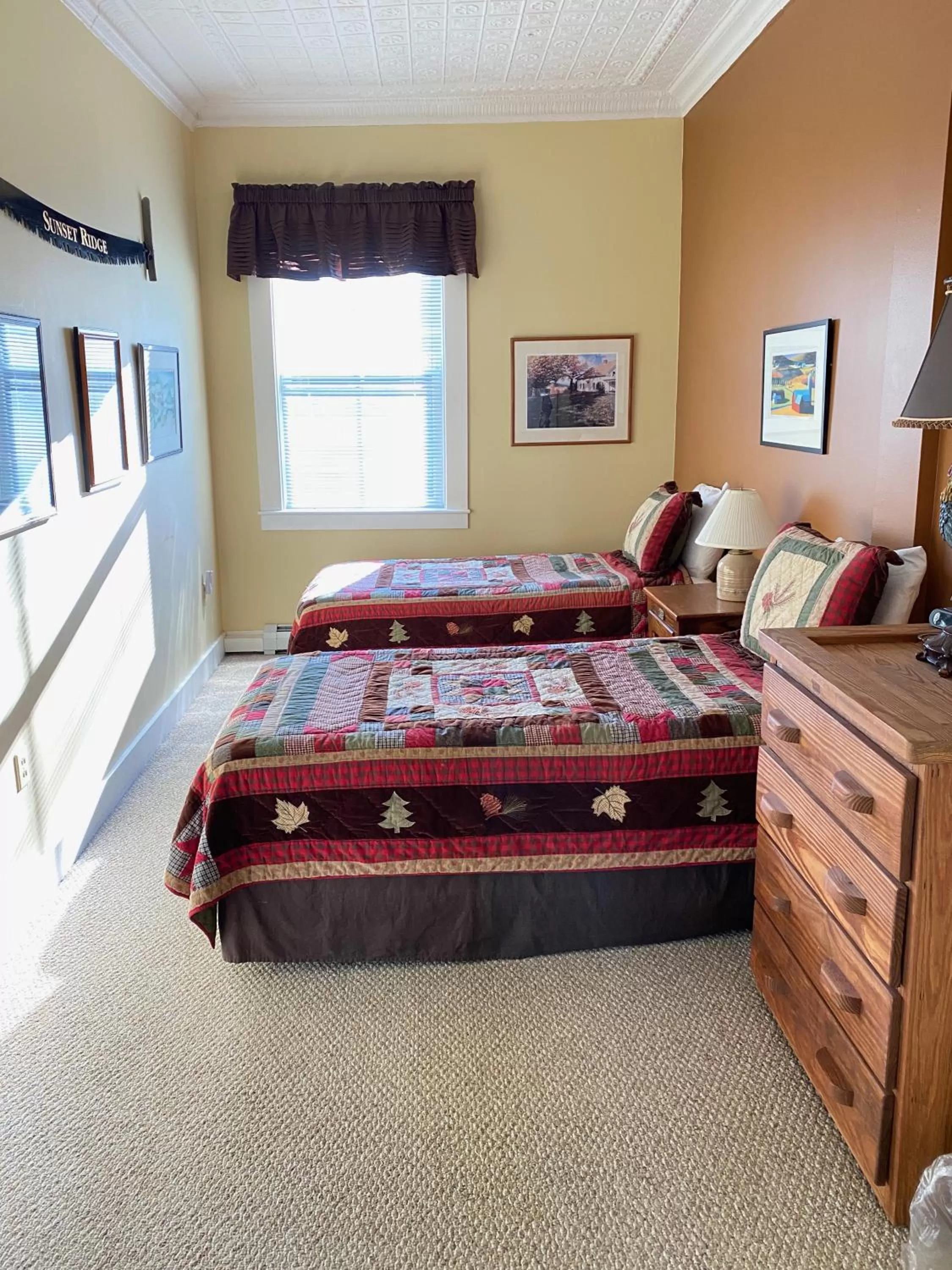 Bedroom, Bed in Bristol Suites