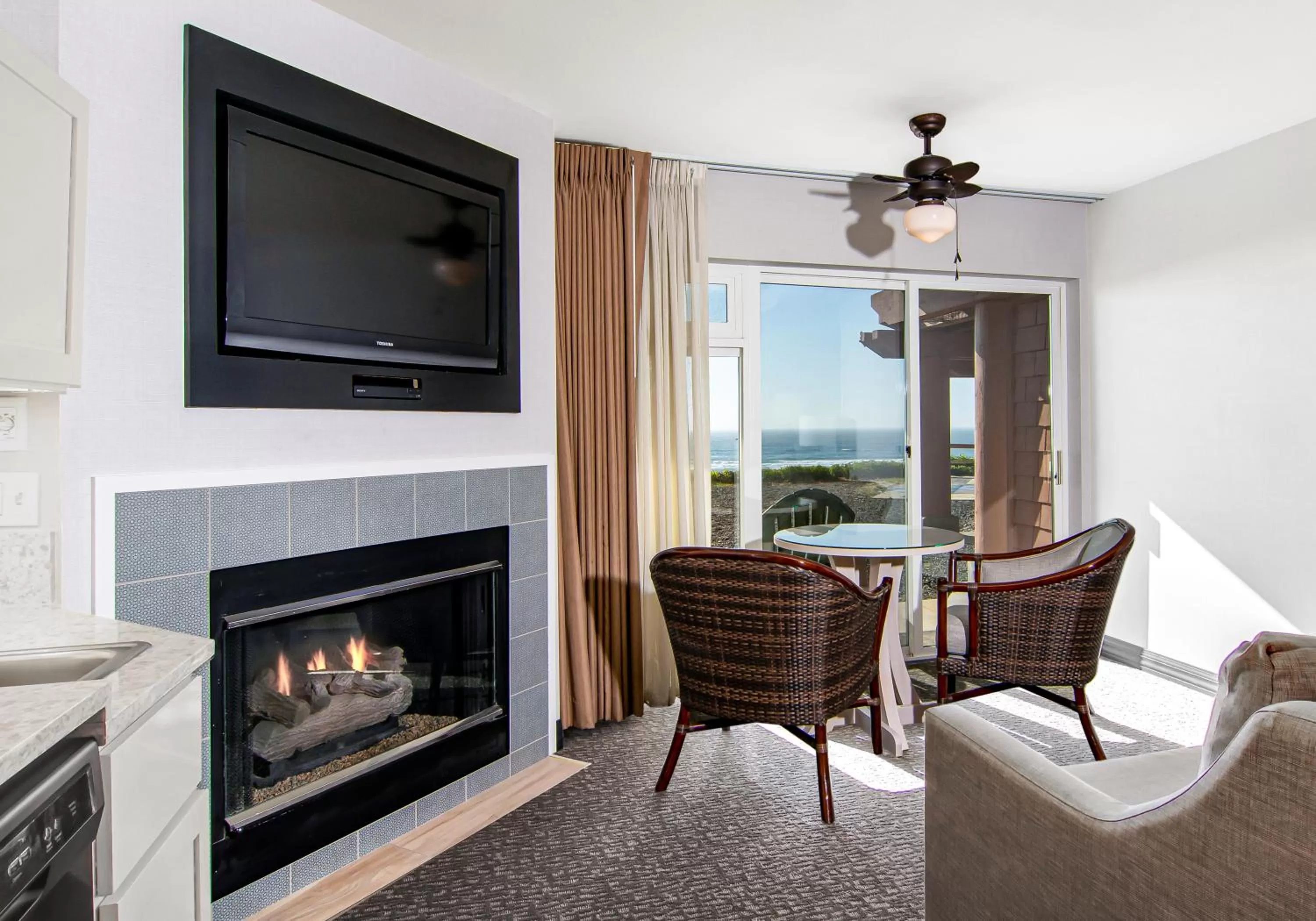 Seating area in Hallmark Resort - Newport