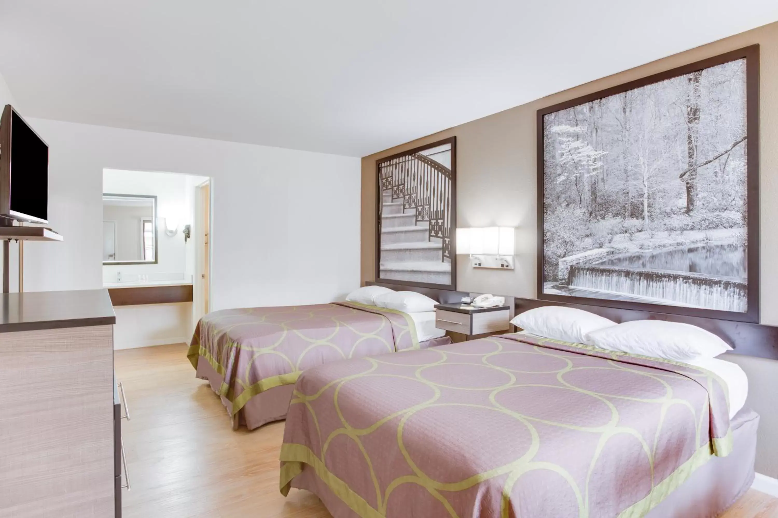 Double Room with Two Double Beds - Non-Smoking ( 4 Adults) in Super 8 by Wyndham Dalton Double Room with Two Double Beds - Non-Smoking ( 4 Adults) in Super 8 by Wyndham Dalton