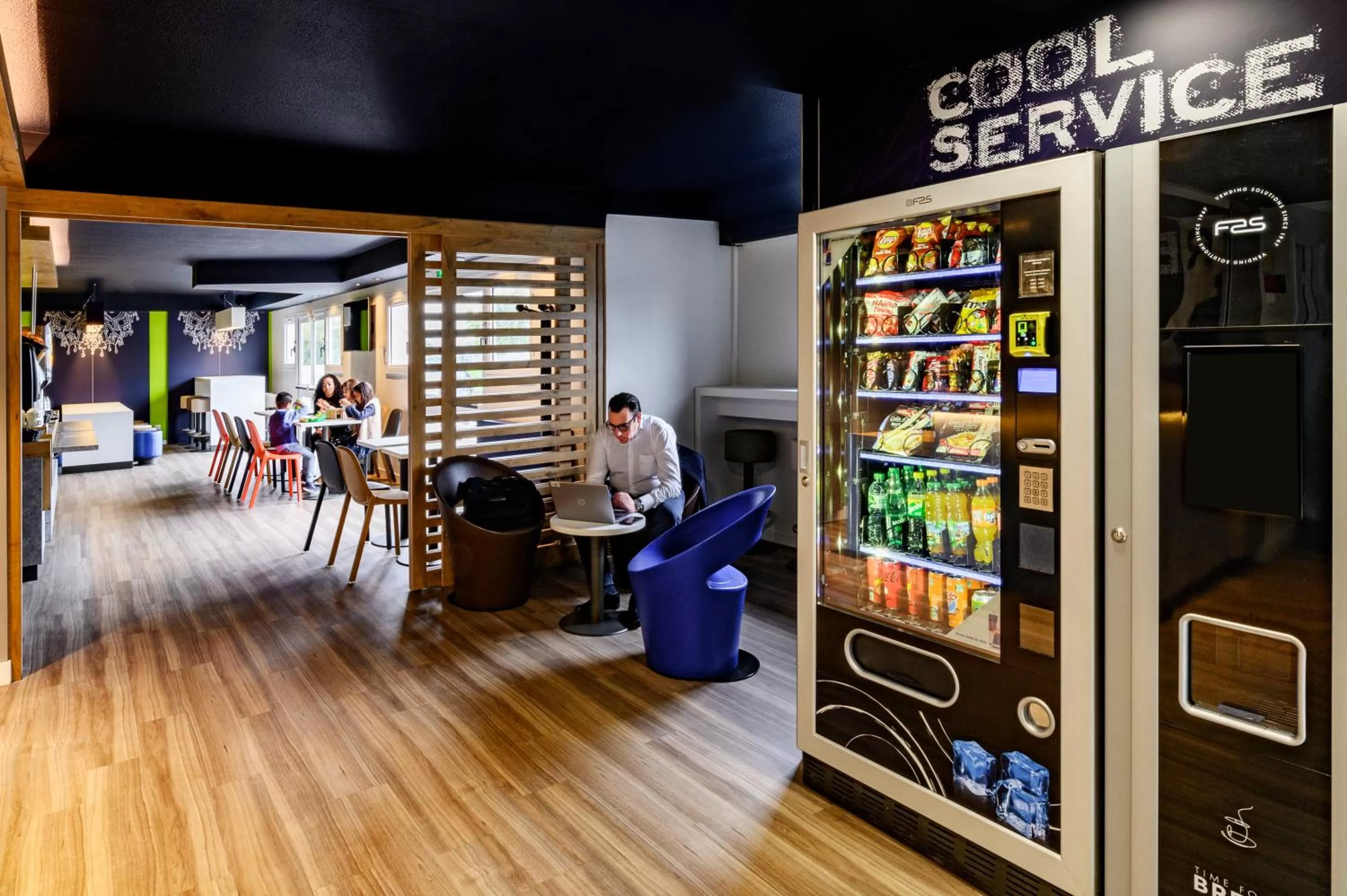 vending machine in Ibis budget Saint-Étienne stade