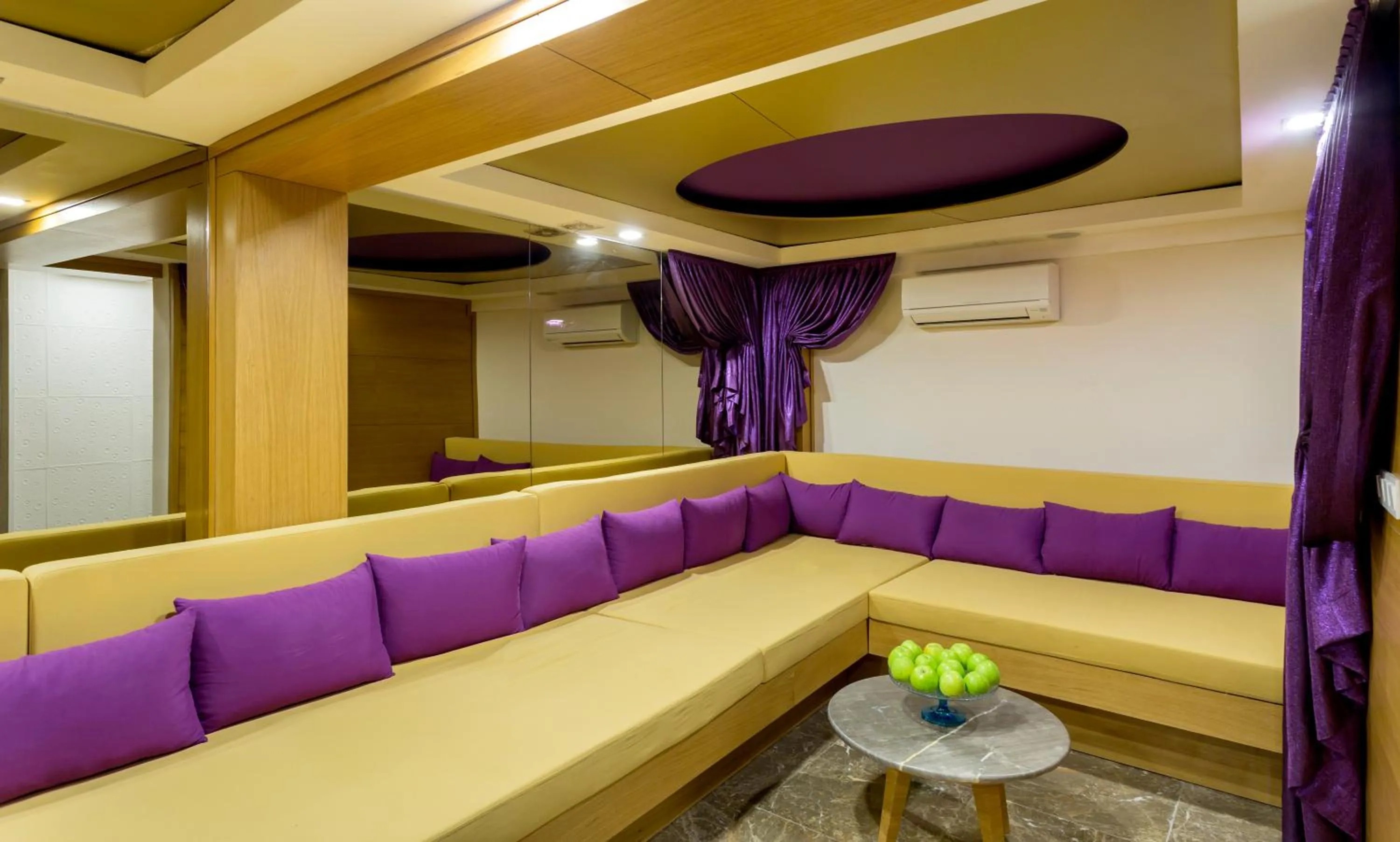 Spa and wellness centre/facilities in Wise Hotel & Spa - Adults Only