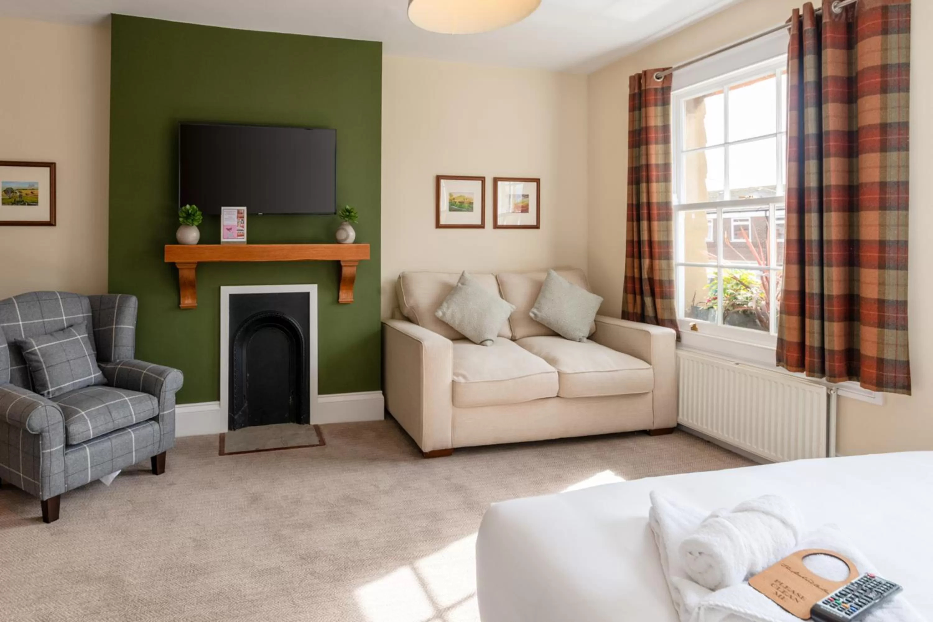 Bed in The Richard Onslow