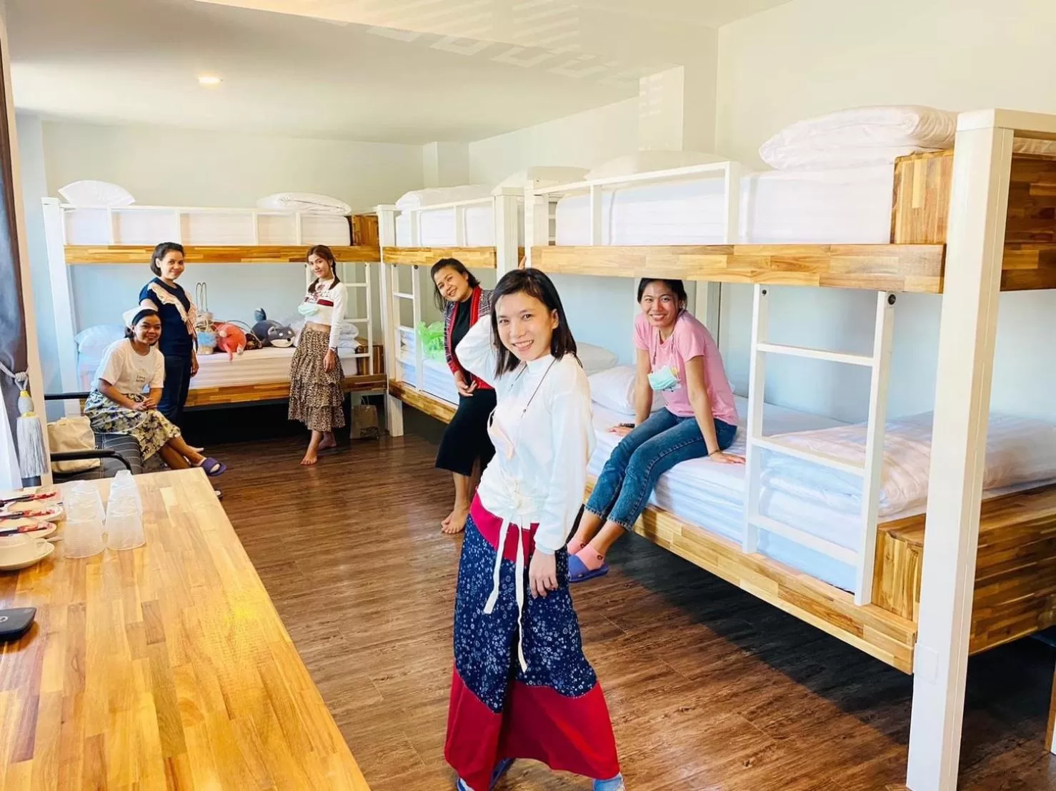 group of guests, Bed in Leela Boutique (ลีลาบูทีค)