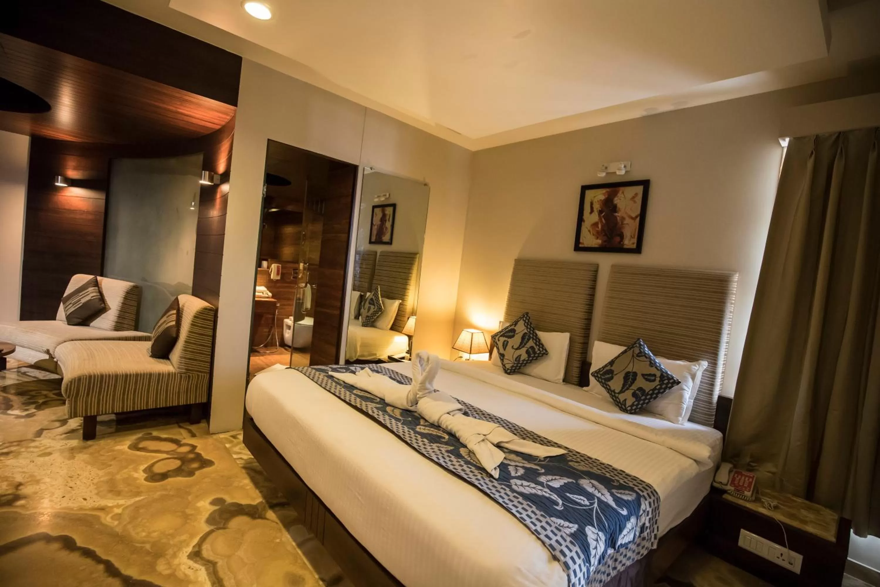 Photo of the whole room, Bed in Bizz The Hotel