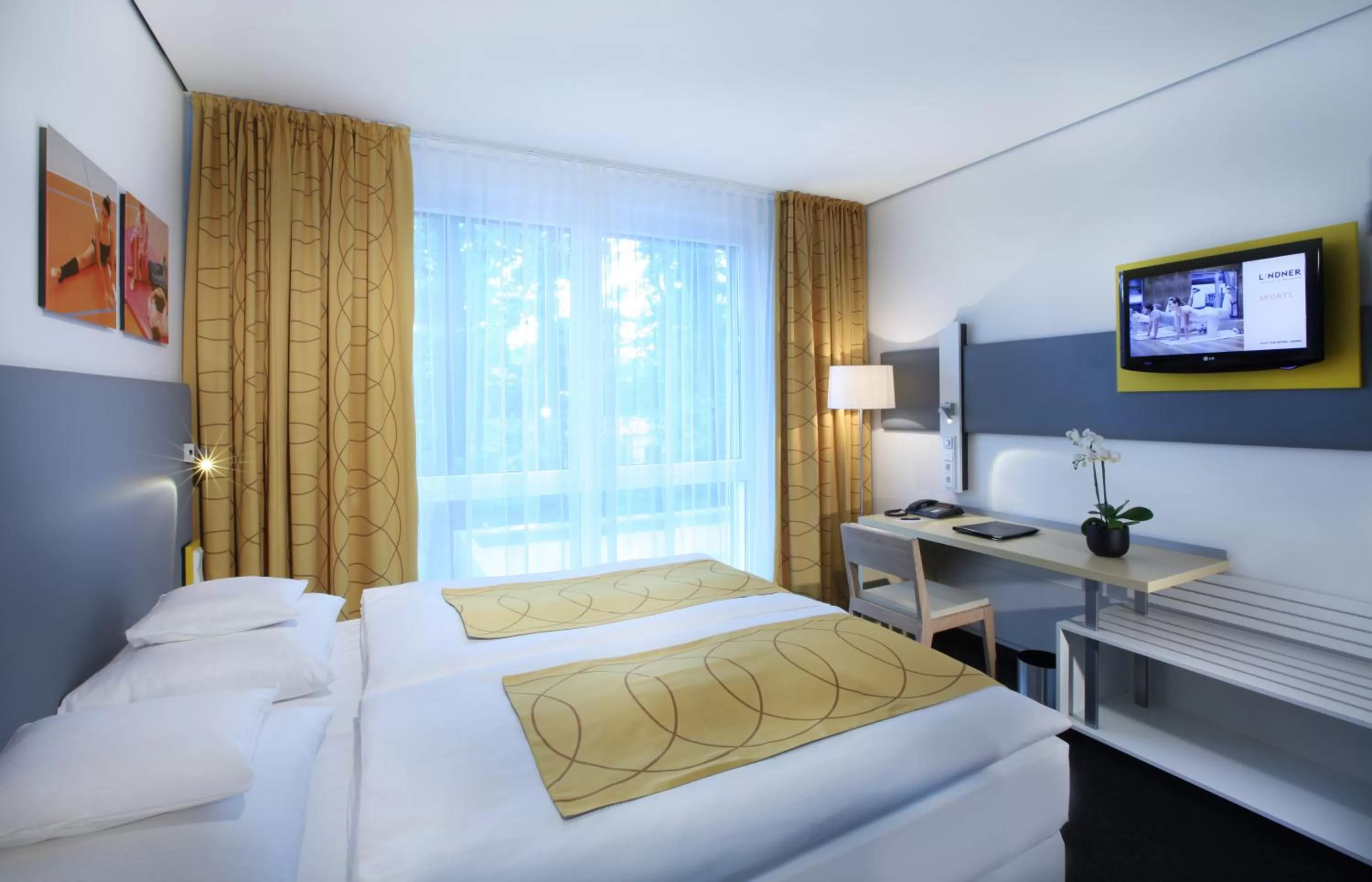 Photo of the whole room, Bed in Lindner Hotel Frankfurt Sportpark, part of JdV by Hyatt