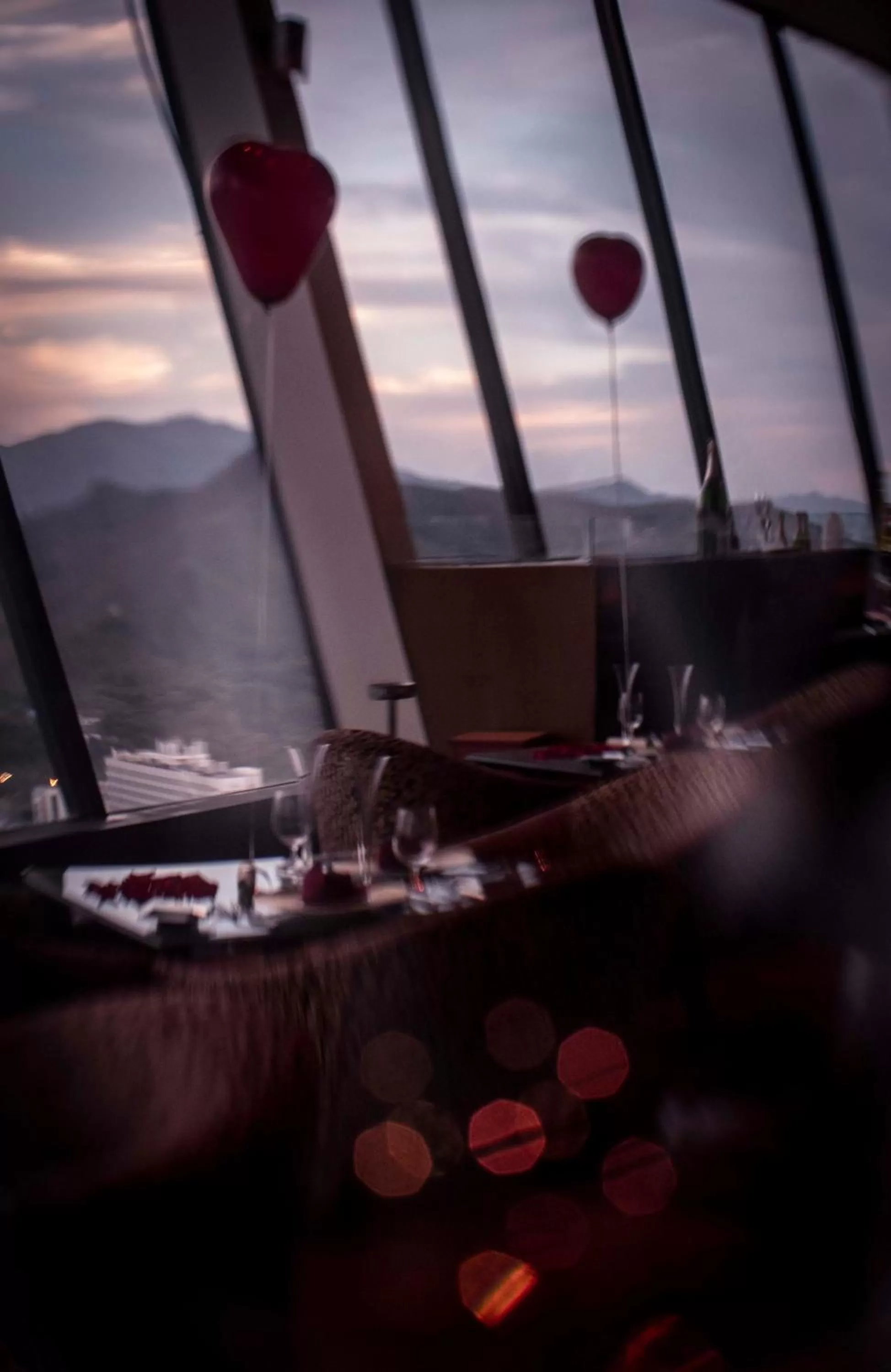 Restaurant/places to eat in Shangri-La Shenzhen - Nearby Luohu Border, Outdoor Swimming Pool