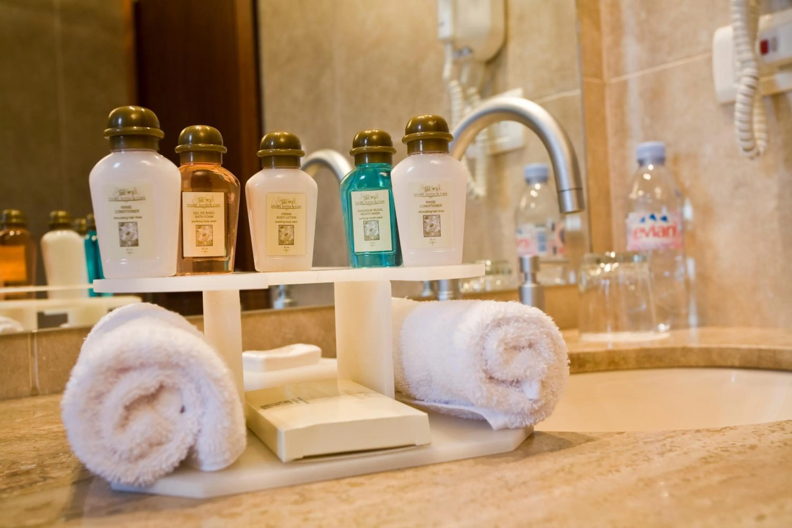 Bathroom in Hotel Stubel Suites & Cafe