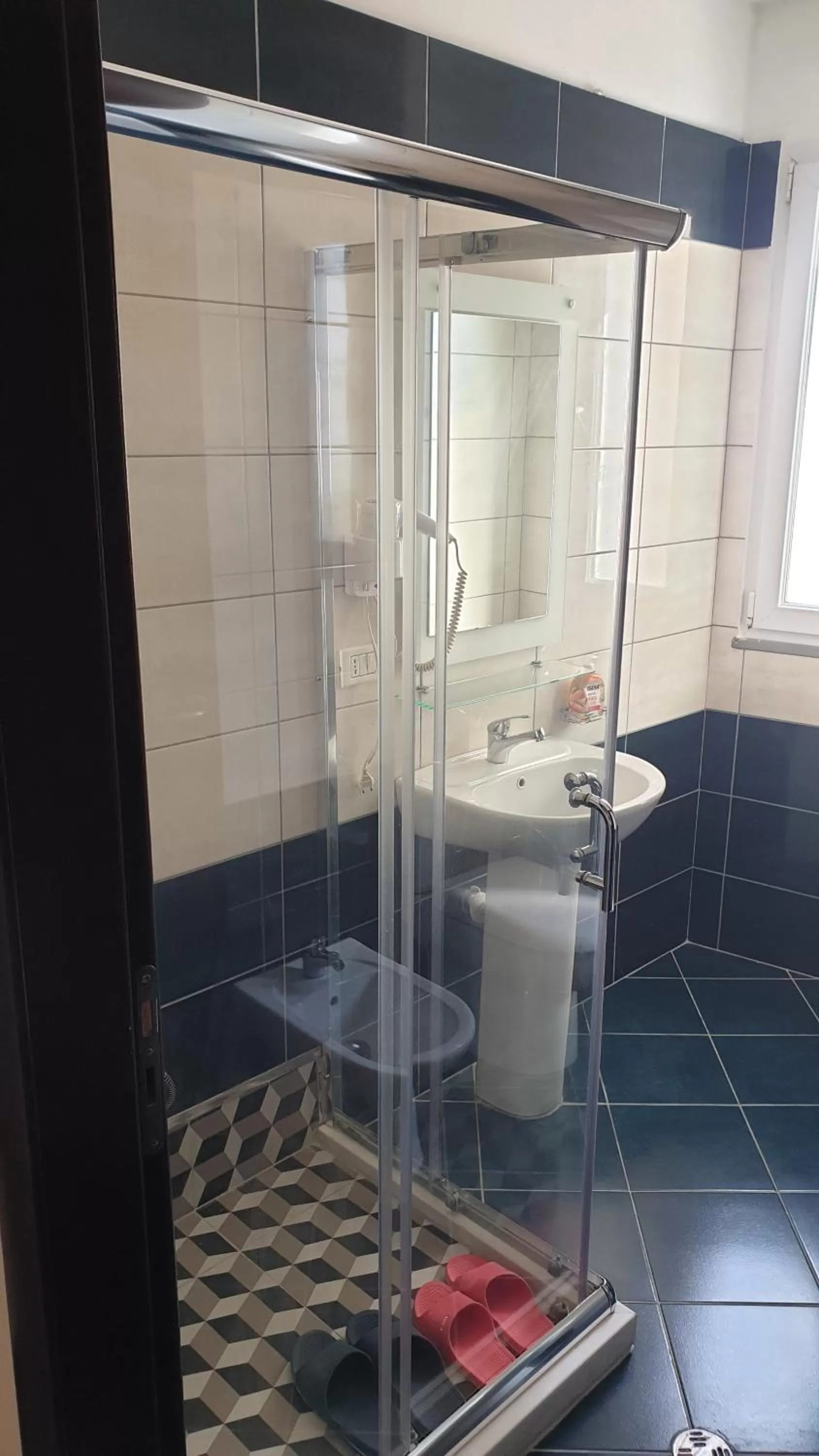 Shower in Haris Hotel