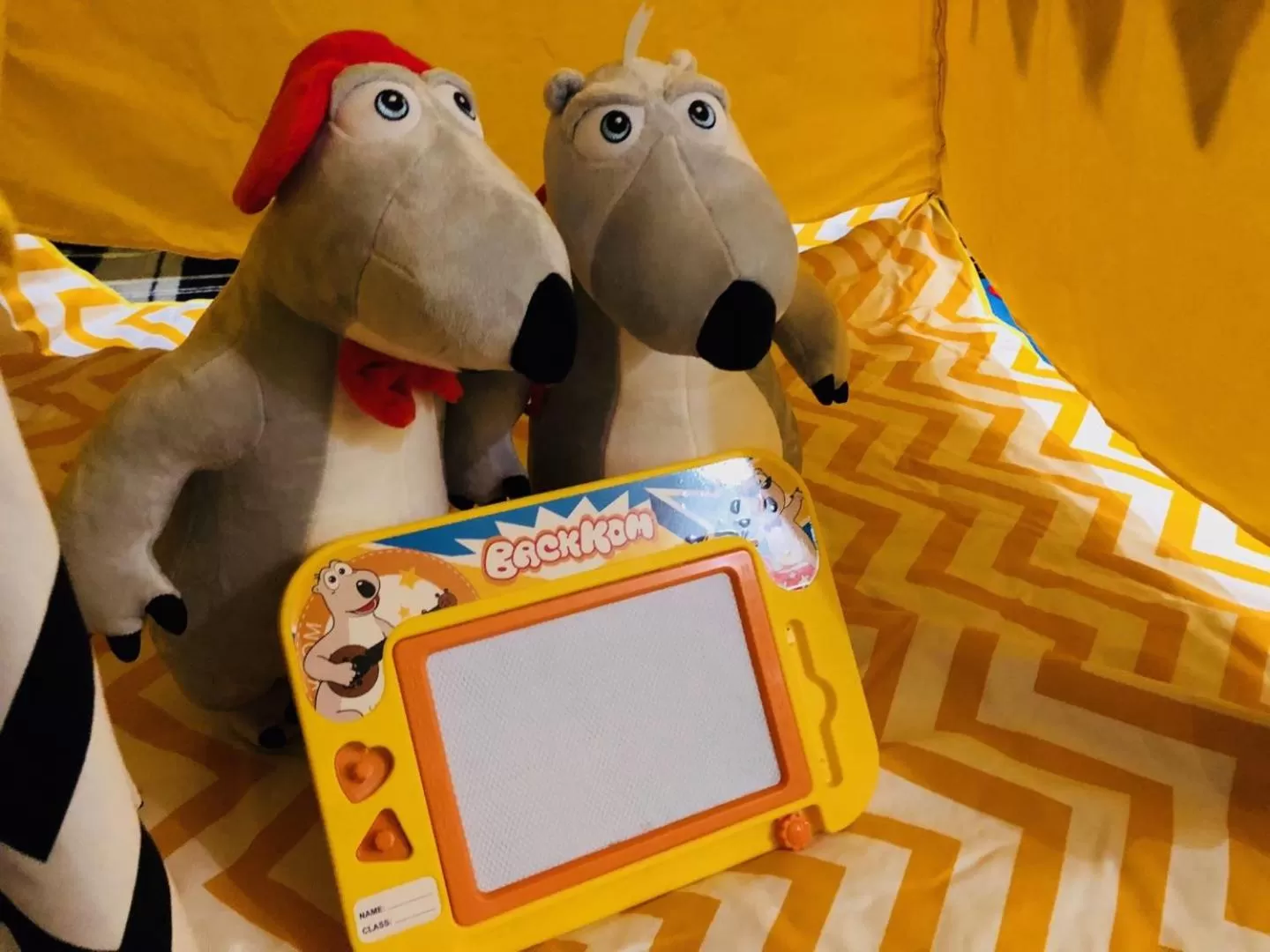 Pets in Likto Hotel-Free Shuttle Bus to Canton Fair