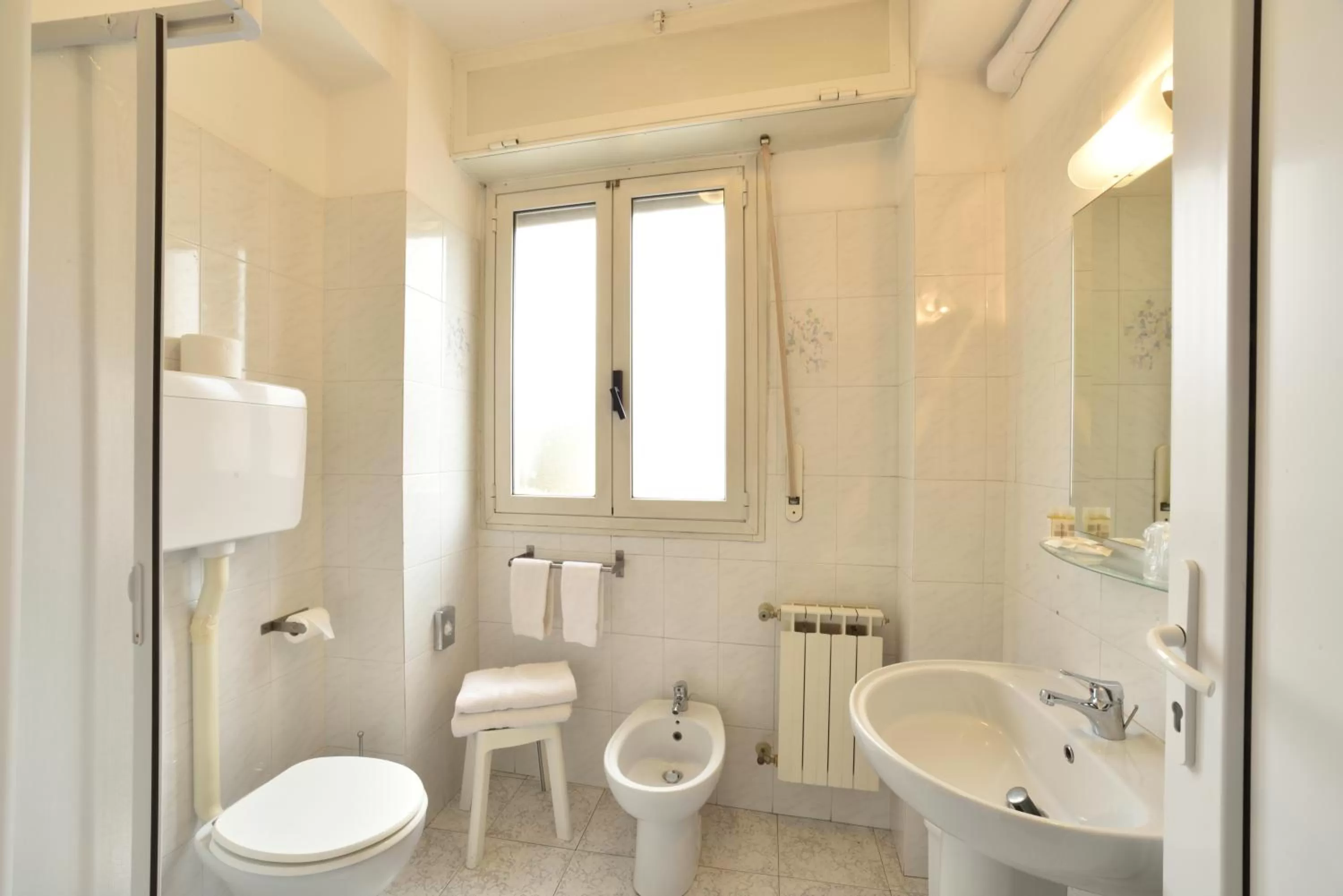 Bathroom in Hotel Ristorante La Marina Mhotelsgroup