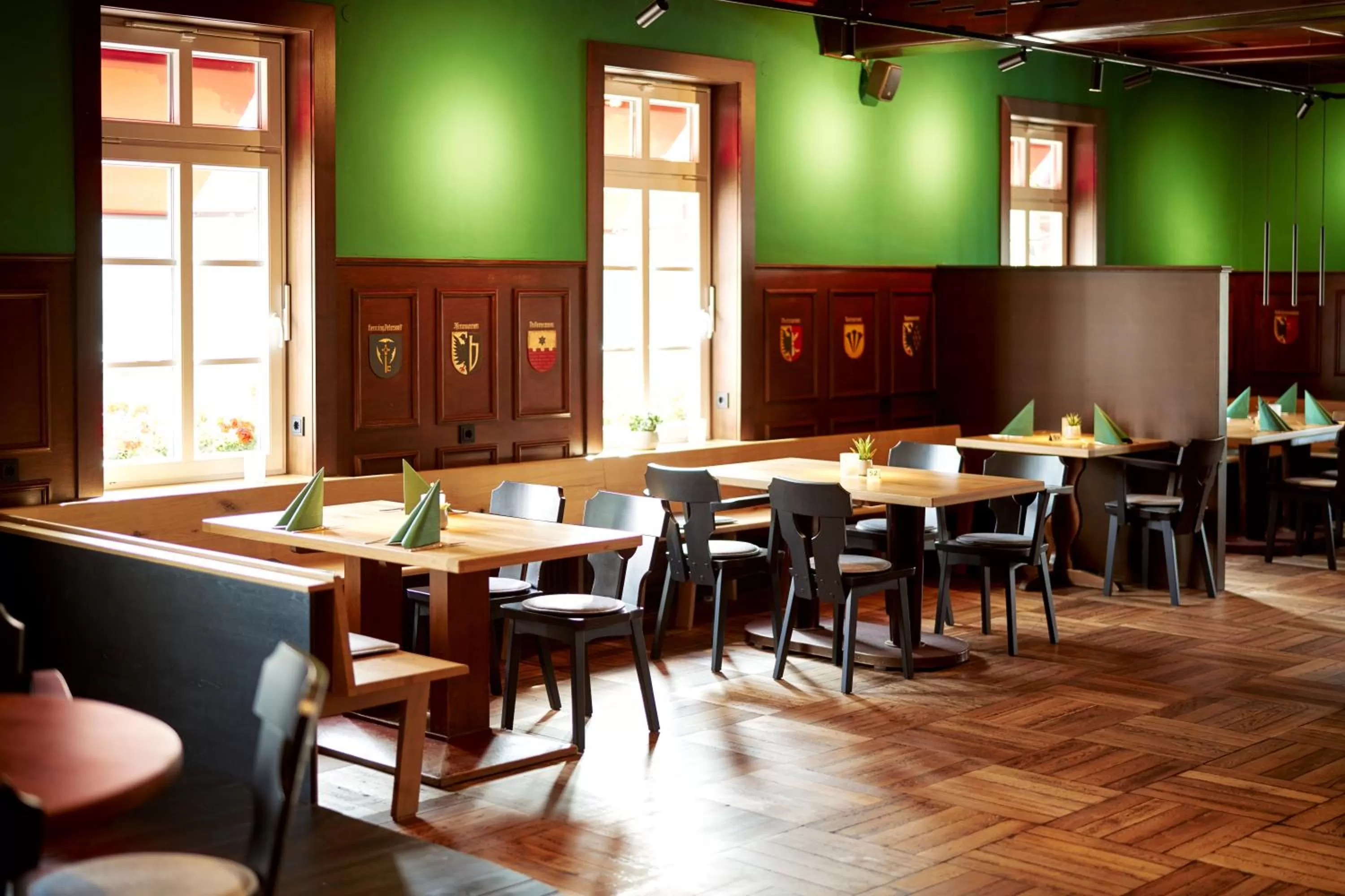 Restaurant/places to eat in Der Kleine Hans - GARDELS Basics