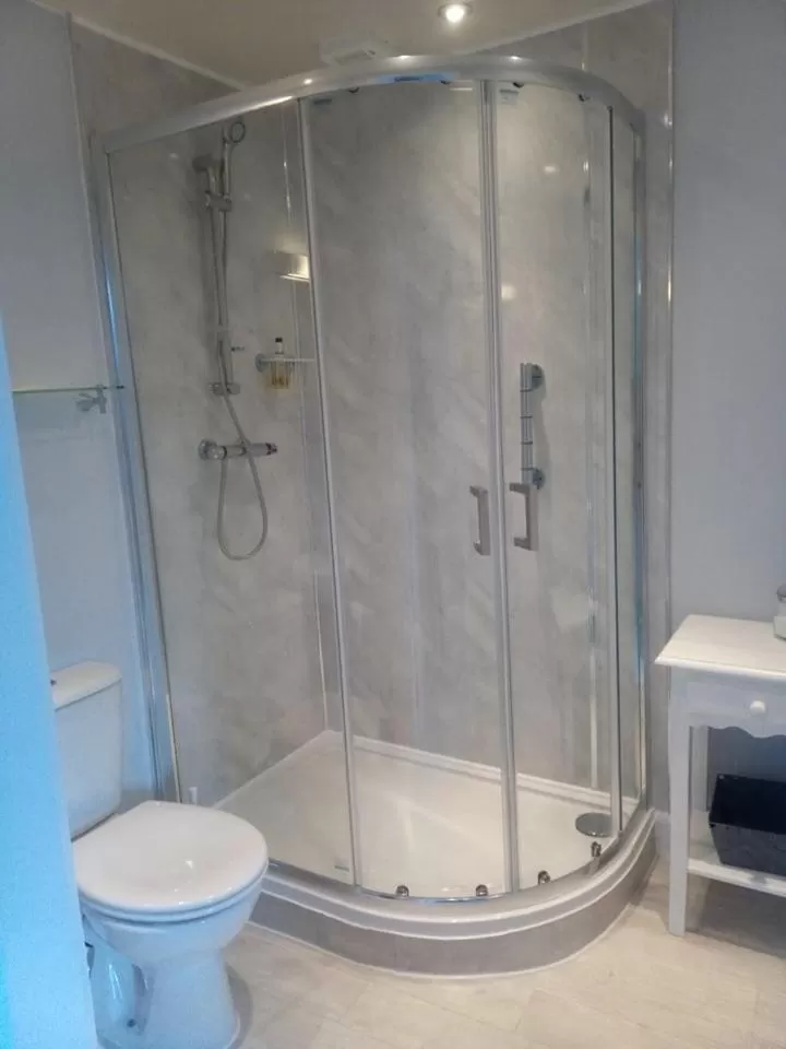 Bathroom in 29 Well Street B&B