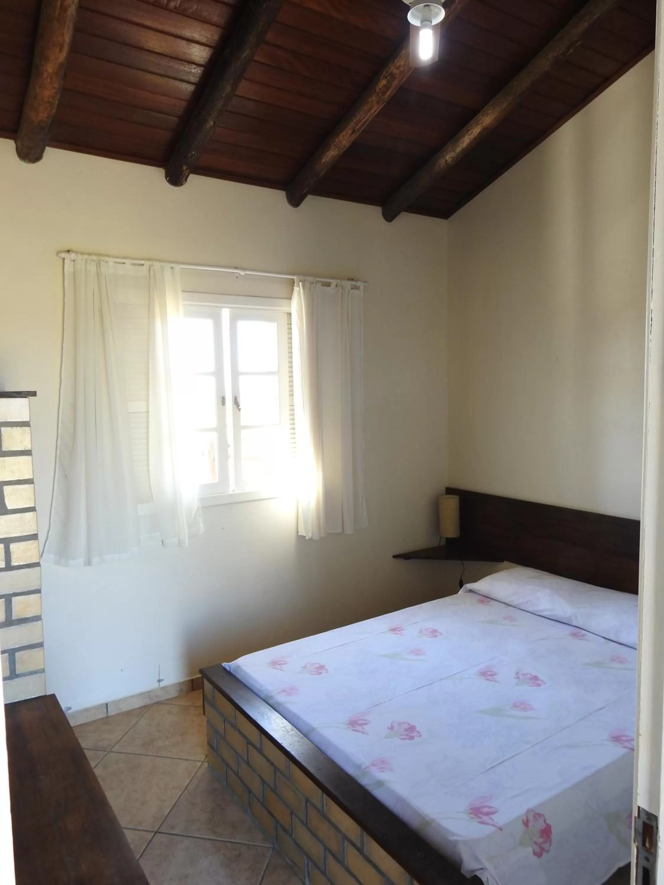 Bedroom, Bed in Pousada dos Sambaquis