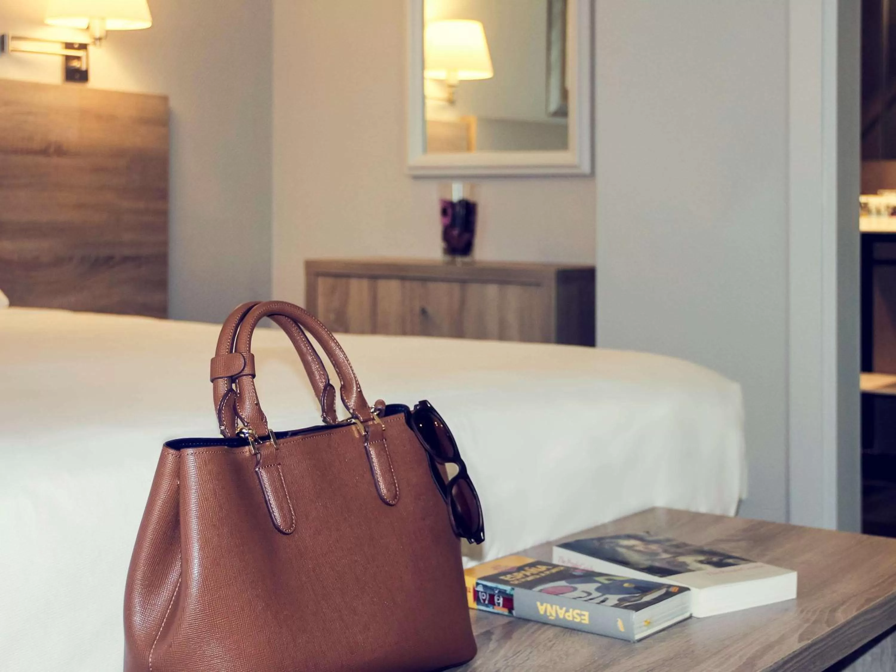 On site, Bed in Mercure Madrid Centro