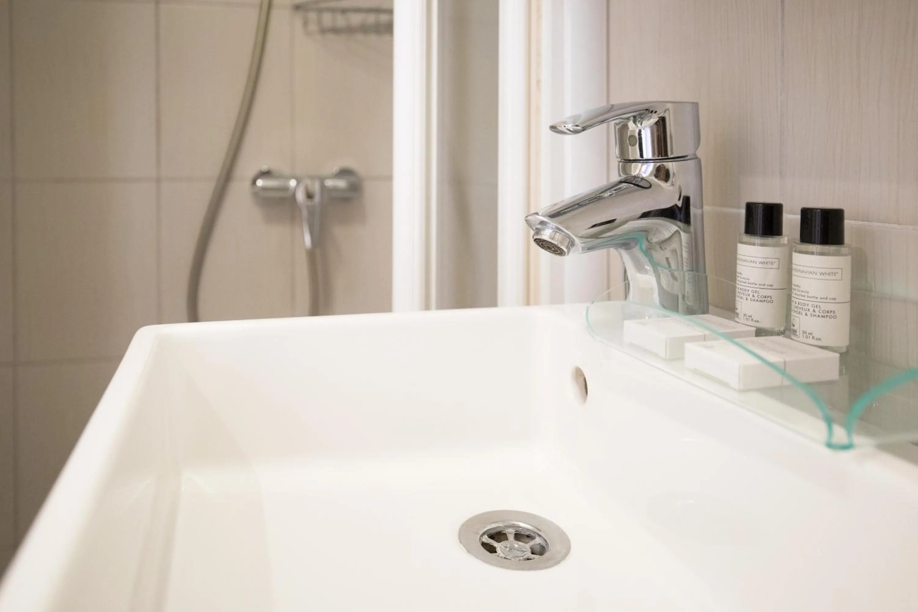 Bathroom in Hotel De L'Horloge