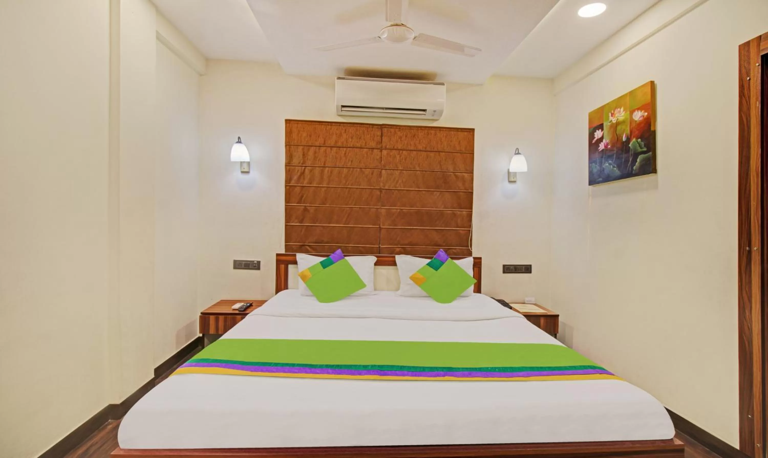 Bedroom, Bed in Treebo The Boss