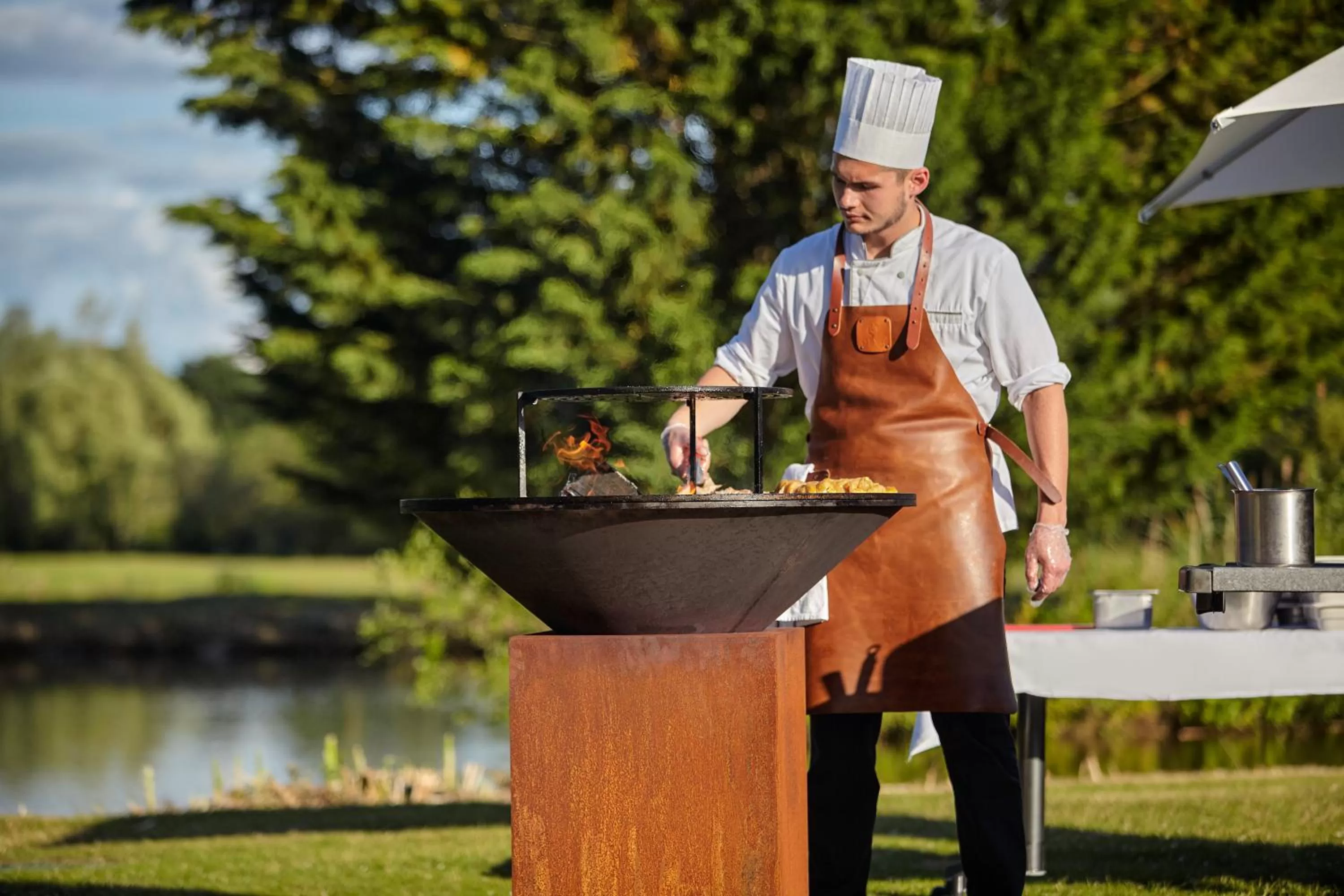 Restaurant/places to eat in Mercure Chantilly Resort & Conventions