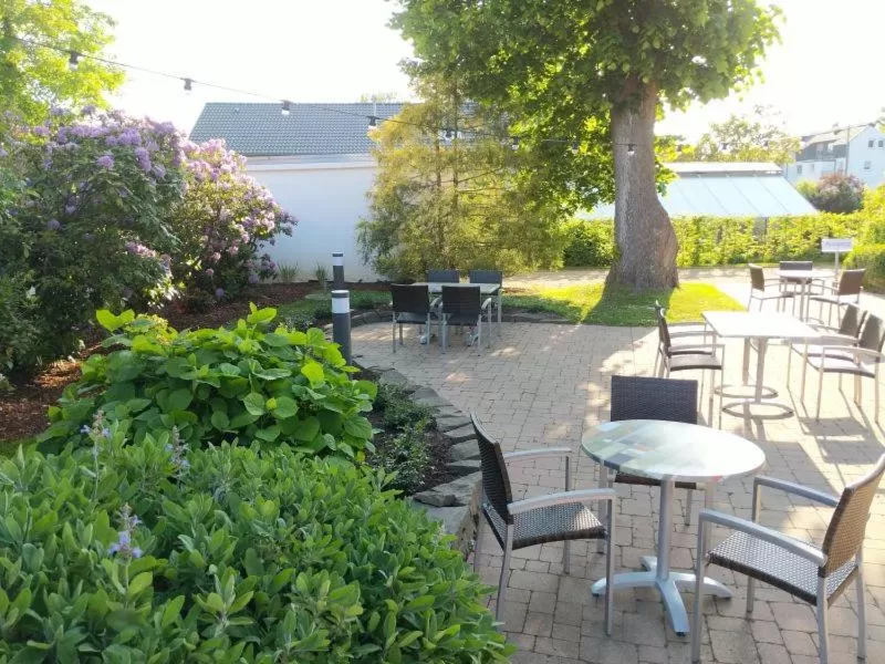 2T Hotel artgenossen