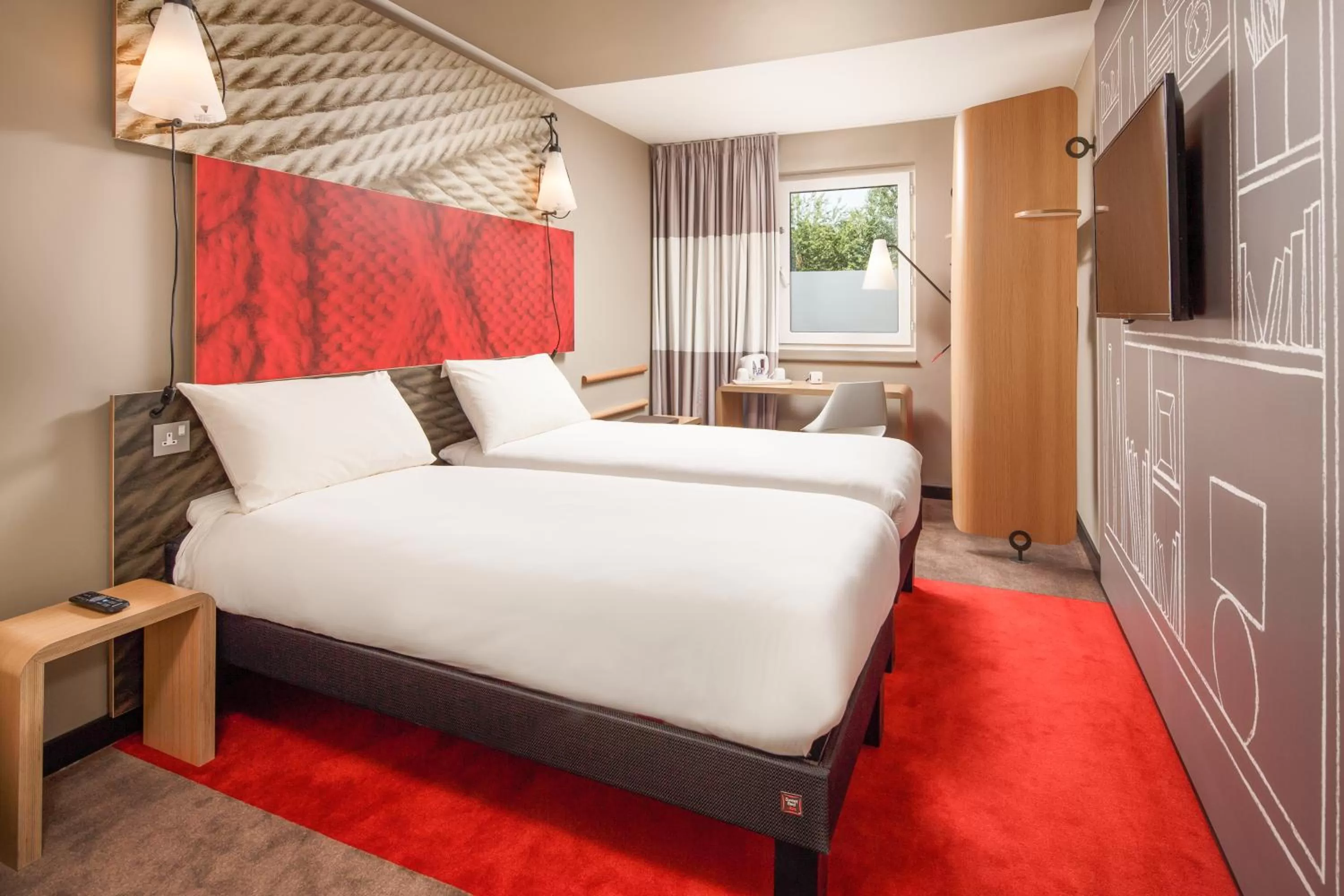 Bed in ibis Lille Centre Grand Palais