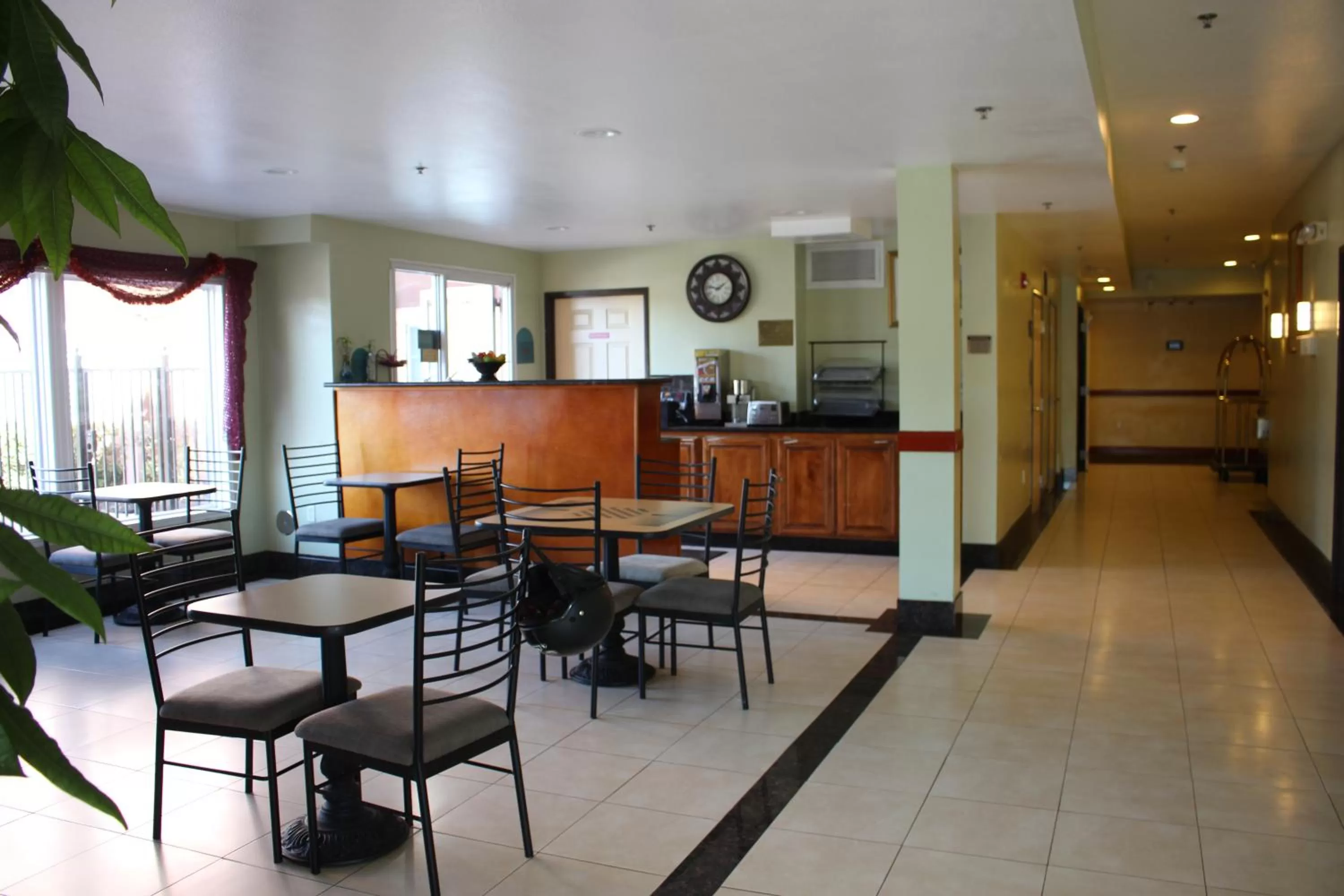Rodeway Inn & Suites Hayward - Oakland South