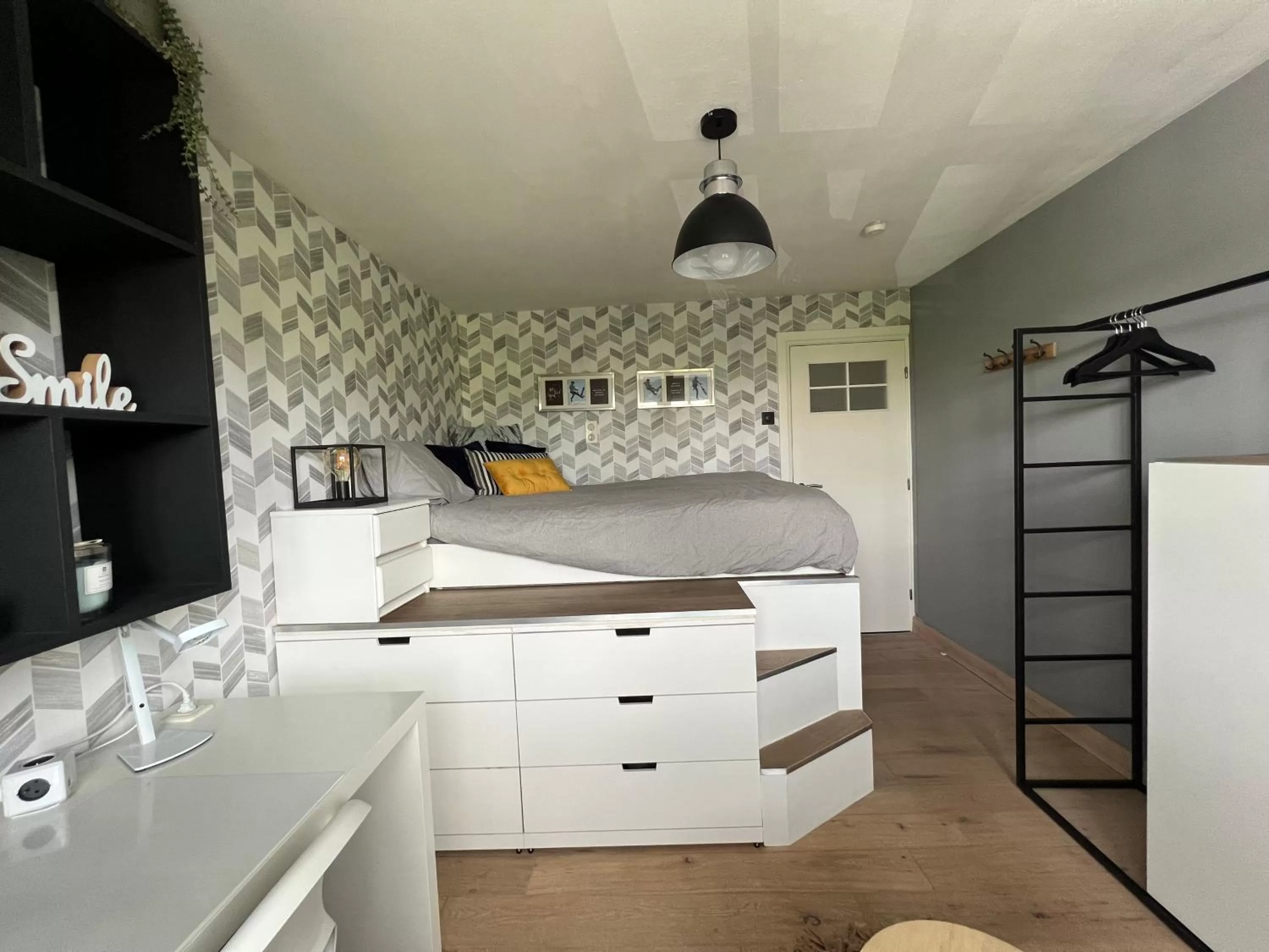 young children, Bunk Bed in Bed & Bokes aan de Maaskant