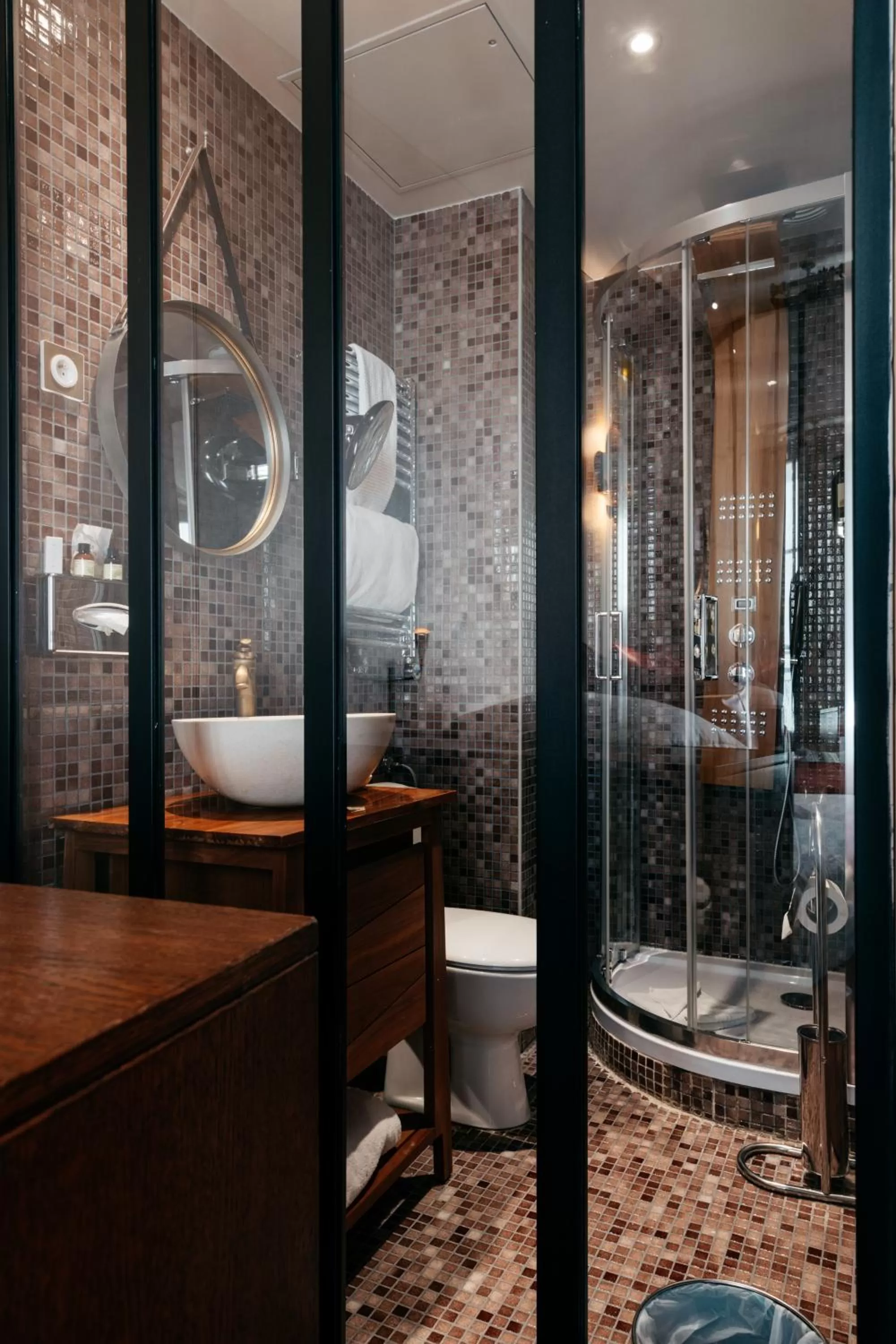 Bathroom in Le Temple De Jeanne