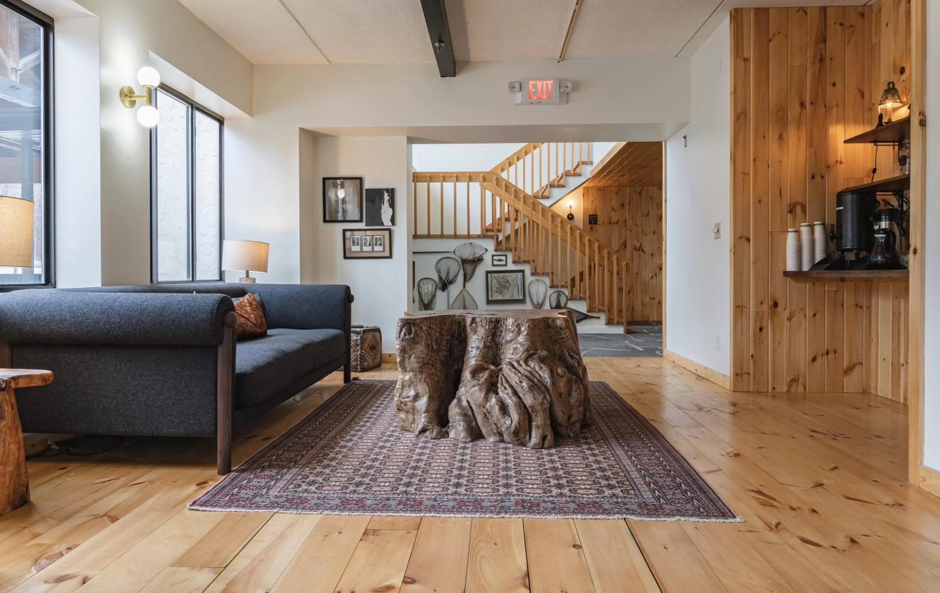 Coffee/tea facilities in Hunter Lodge, a Bluebird by Lark