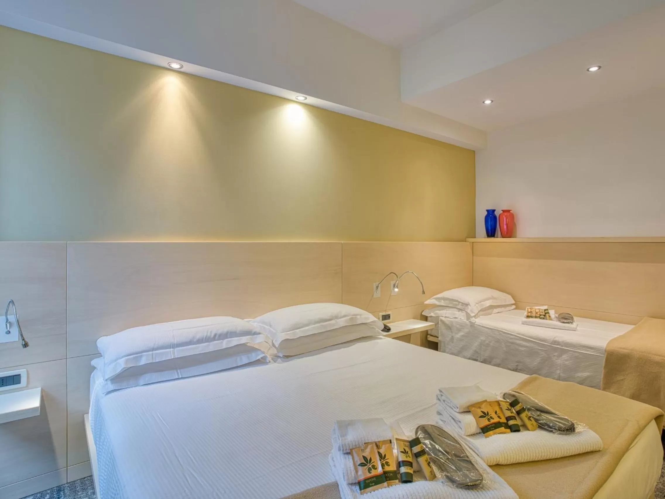 Photo of the whole room, Bed in Hotel Piroscafo