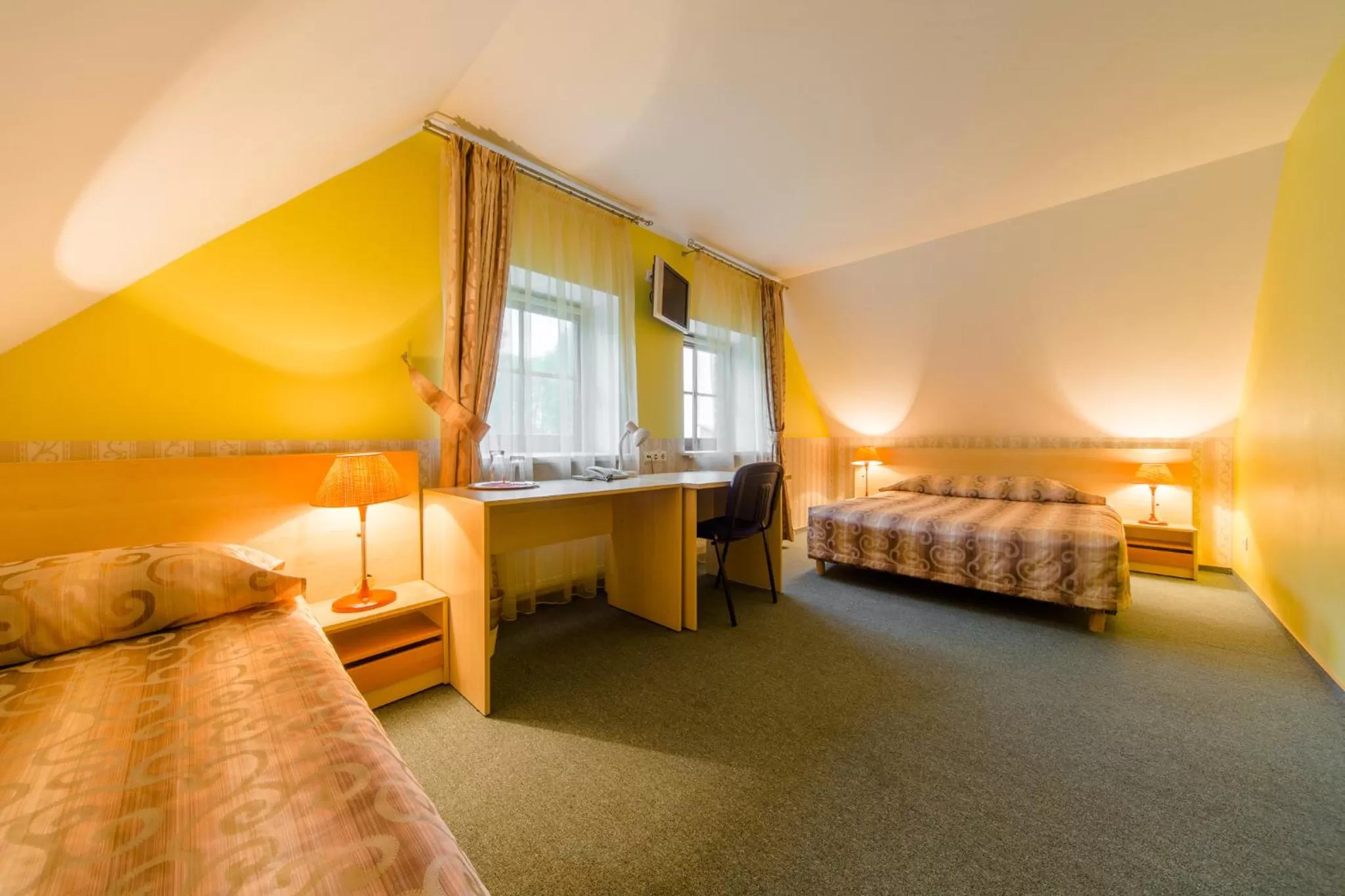 Bedroom, Bed in Hotel - Bar Grafaite