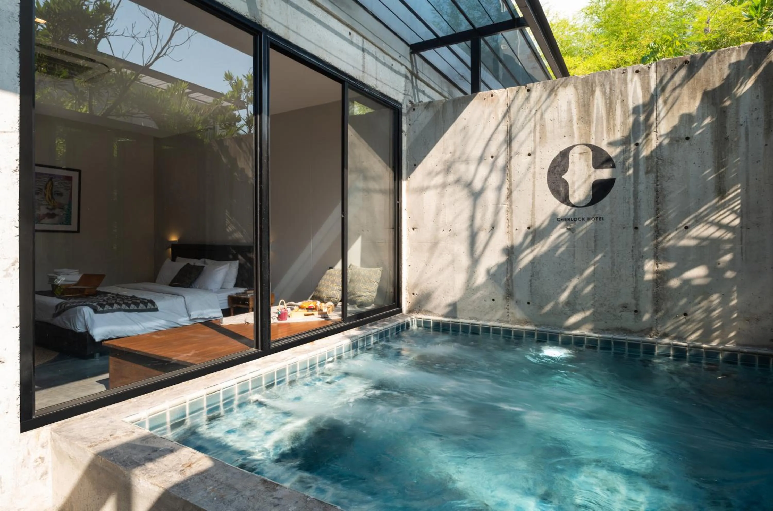 Pool view in Cherlock hotel