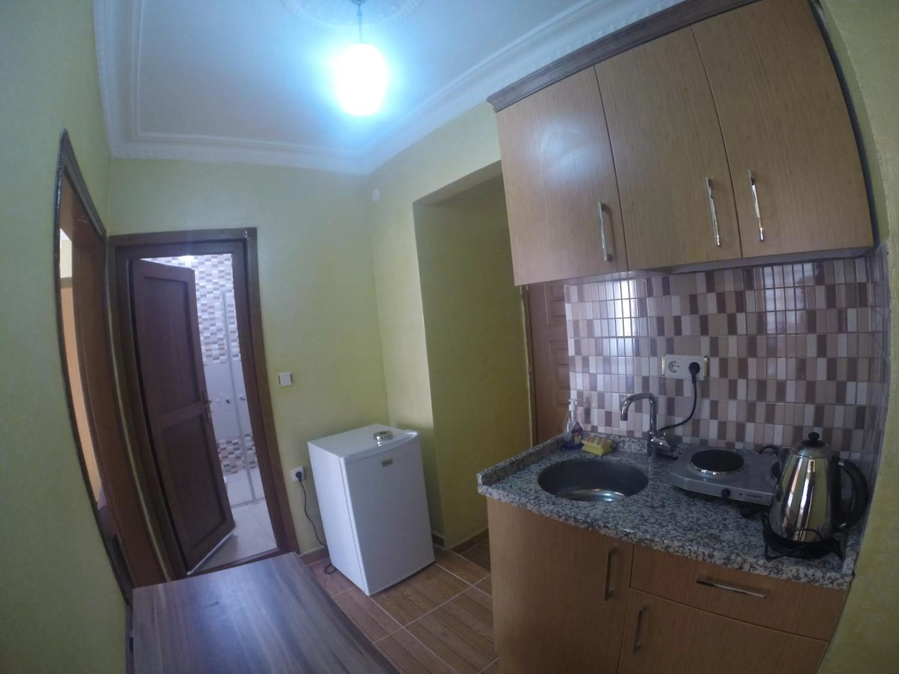 Coffee/tea facilities in Arat Apartments